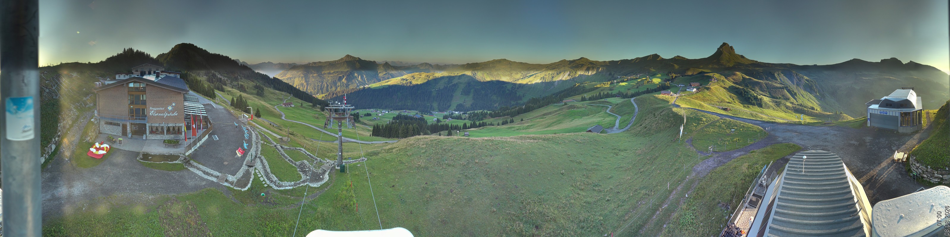 Archiv Foto Panorama Webcam Damüls an der Elsenalpstube