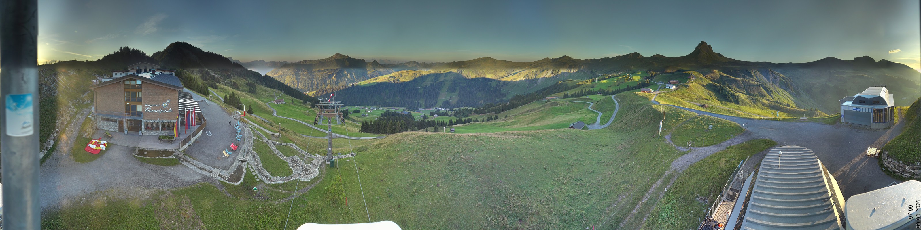 Archiv Foto Panorama Webcam Damüls an der Elsenalpstube