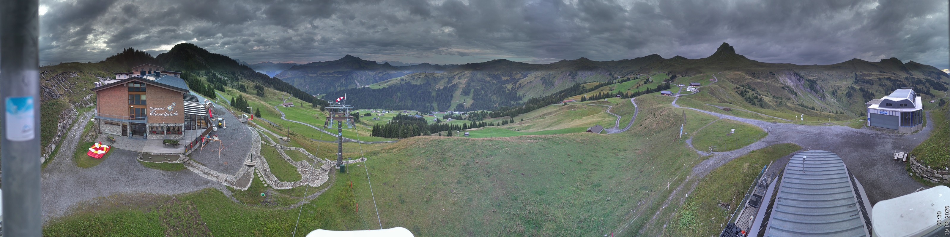 Archiv Foto Panorama Webcam Damüls an der Elsenalpstube