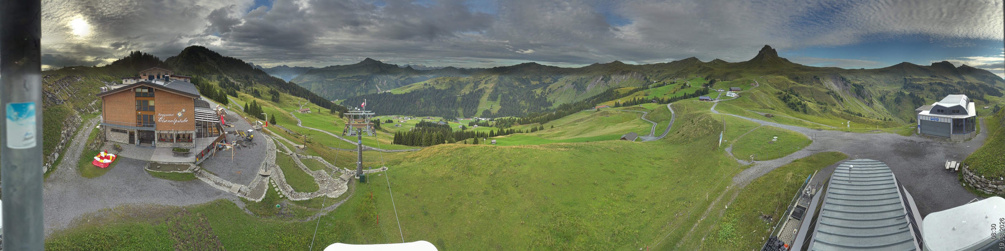 Archiv Foto Panorama Webcam Damüls an der Elsenalpstube