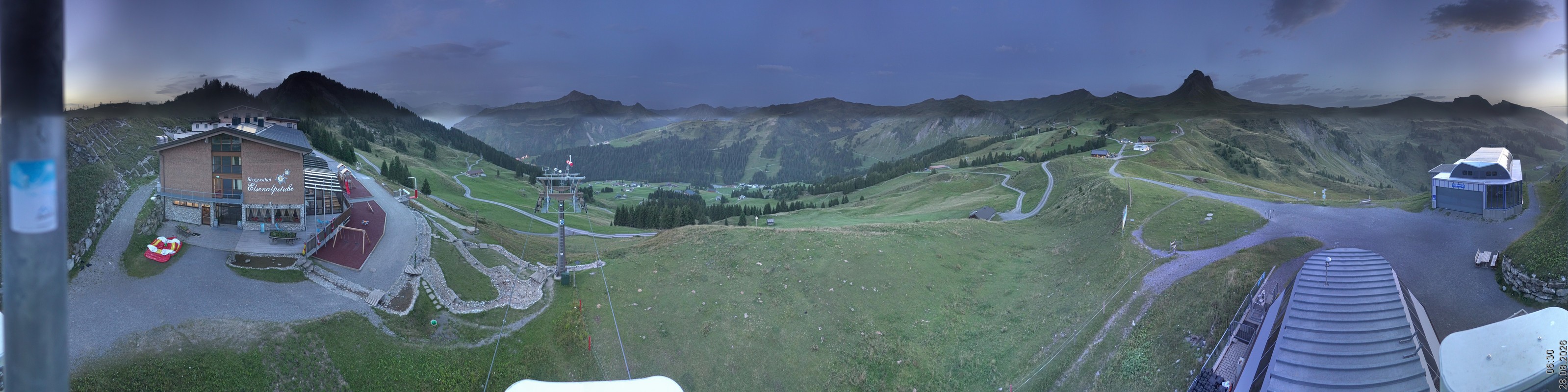 Archiv Foto Panorama Webcam Damüls an der Elsenalpstube