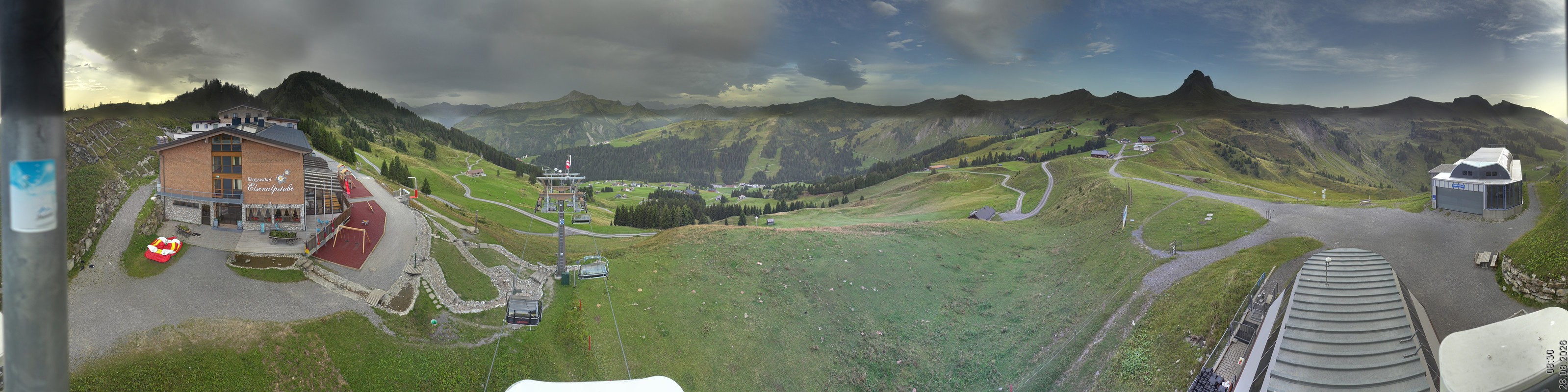 Archiv Foto Panorama Webcam Damüls an der Elsenalpstube