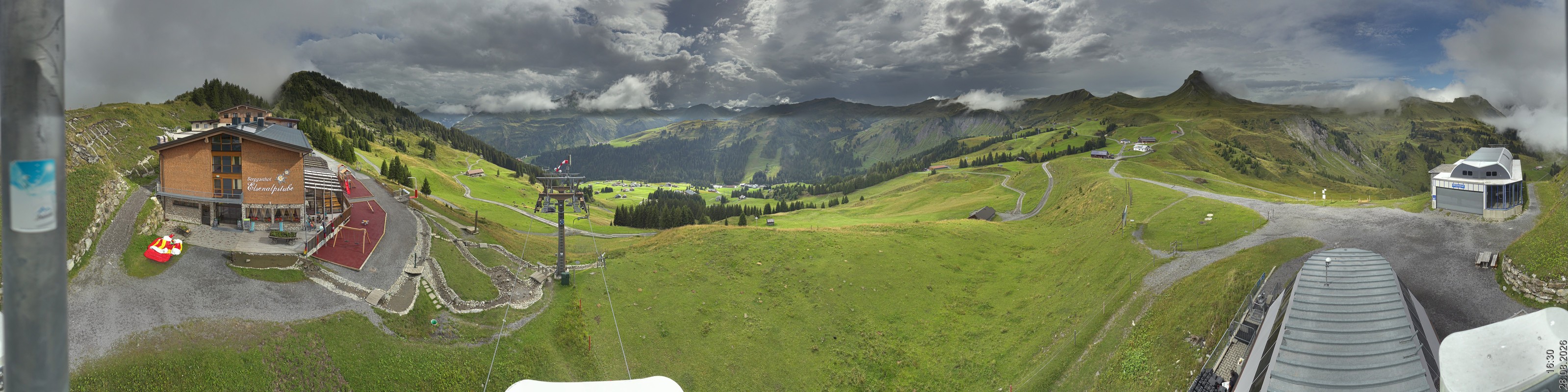 Archiv Foto Panorama Webcam Damüls an der Elsenalpstube