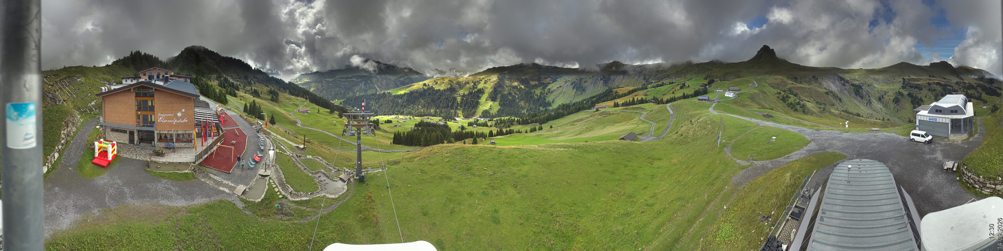 Archiv Foto Panorama Webcam Damüls an der Elsenalpstube