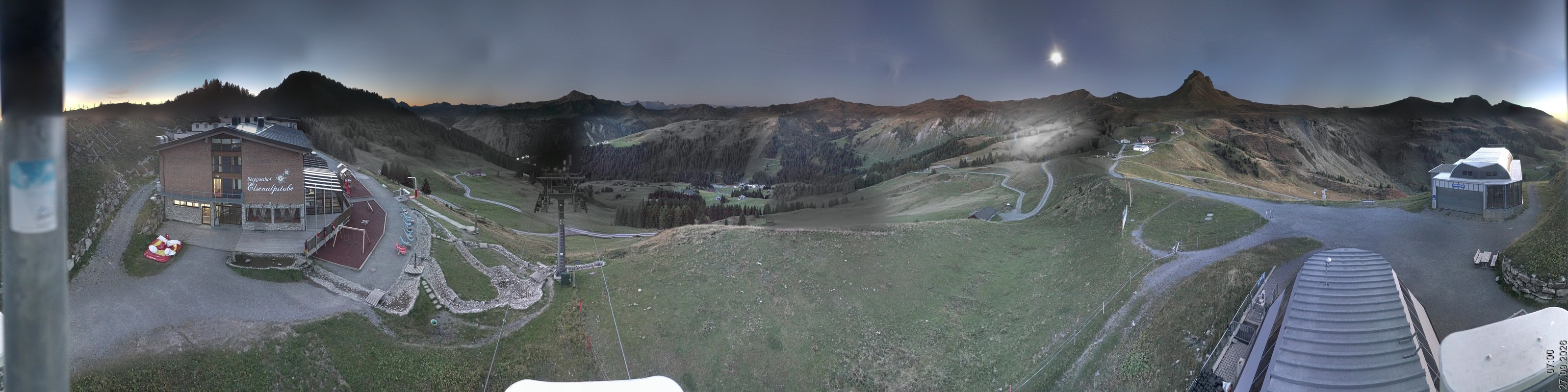 Archiv Foto Panorama Webcam Damüls an der Elsenalpstube