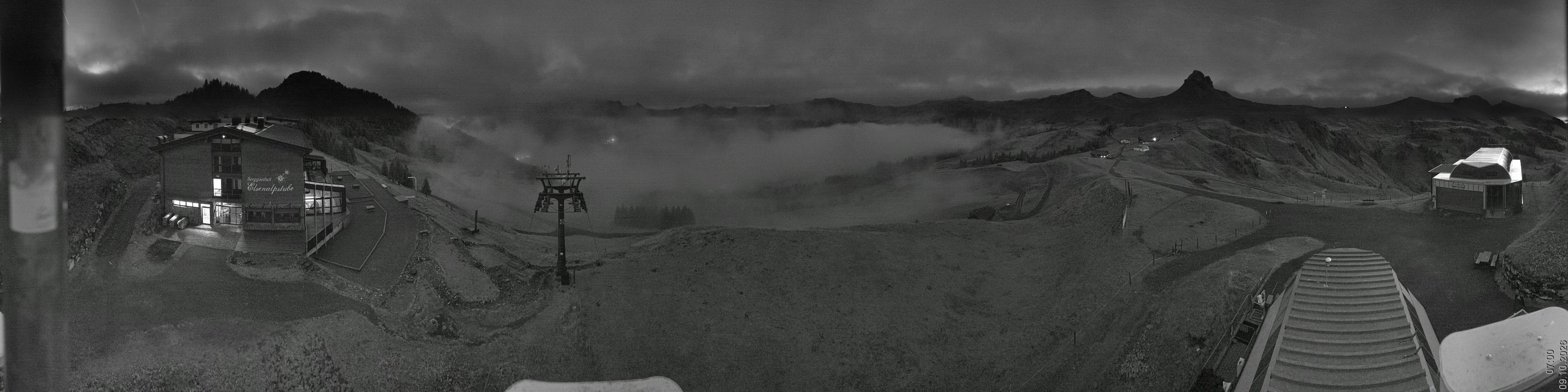 Archiv Foto Panorama Webcam Damüls an der Elsenalpstube