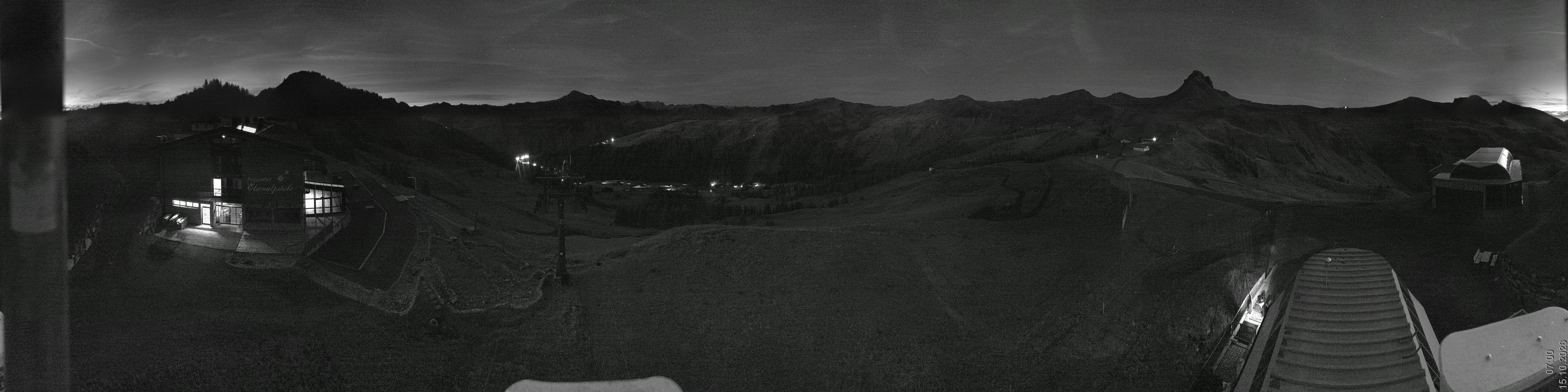 Archiv Foto Panorama Webcam Damüls an der Elsenalpstube