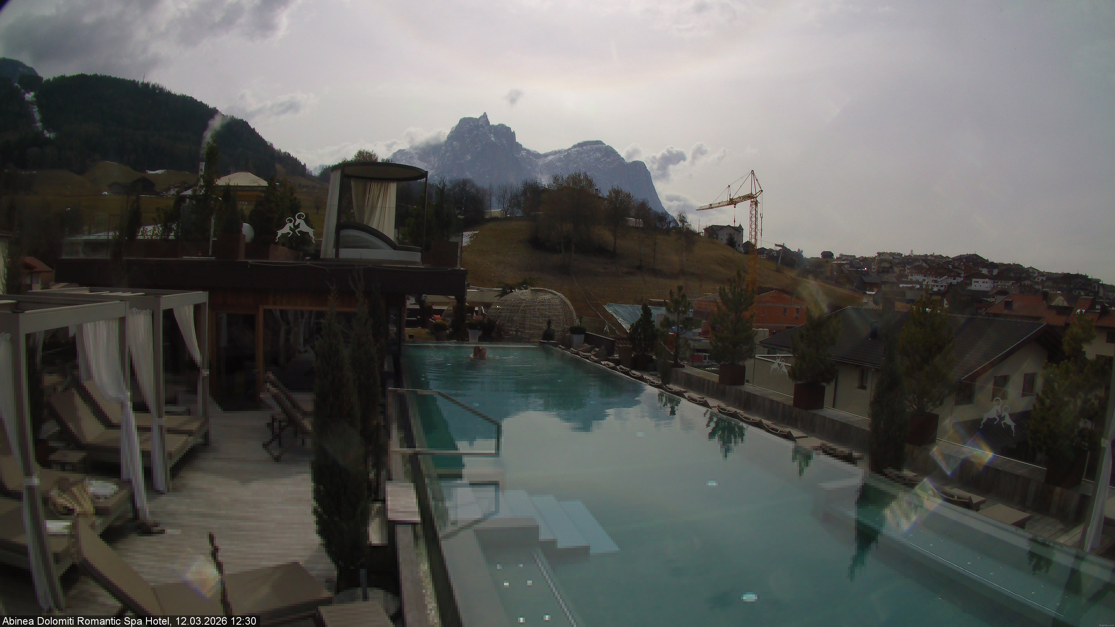 Archived image Webcam Kastelruth: Abinea Dolomiti Romantic Spa Hotel