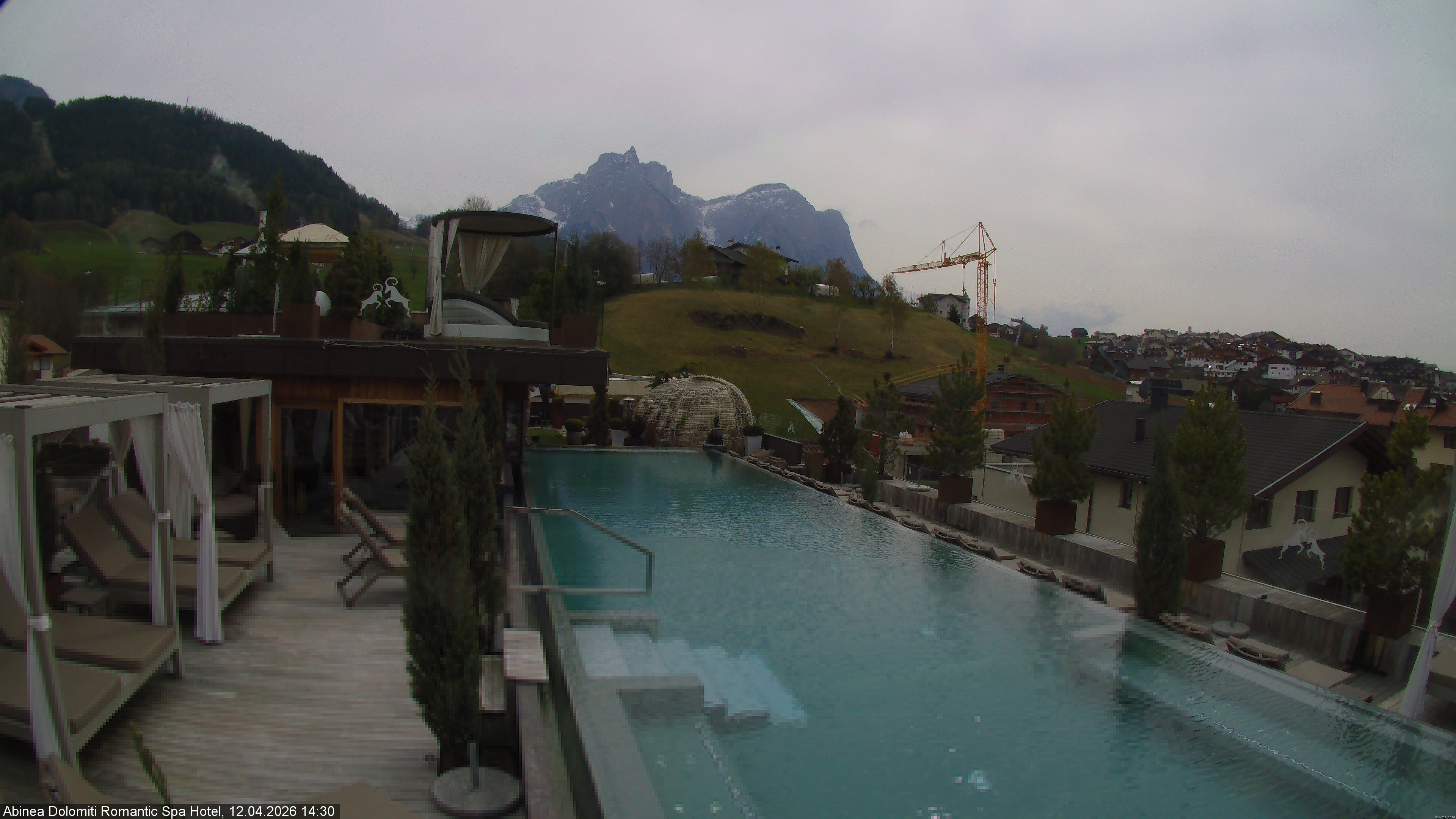 Archived image Webcam Kastelruth: Abinea Dolomiti Romantic Spa Hotel