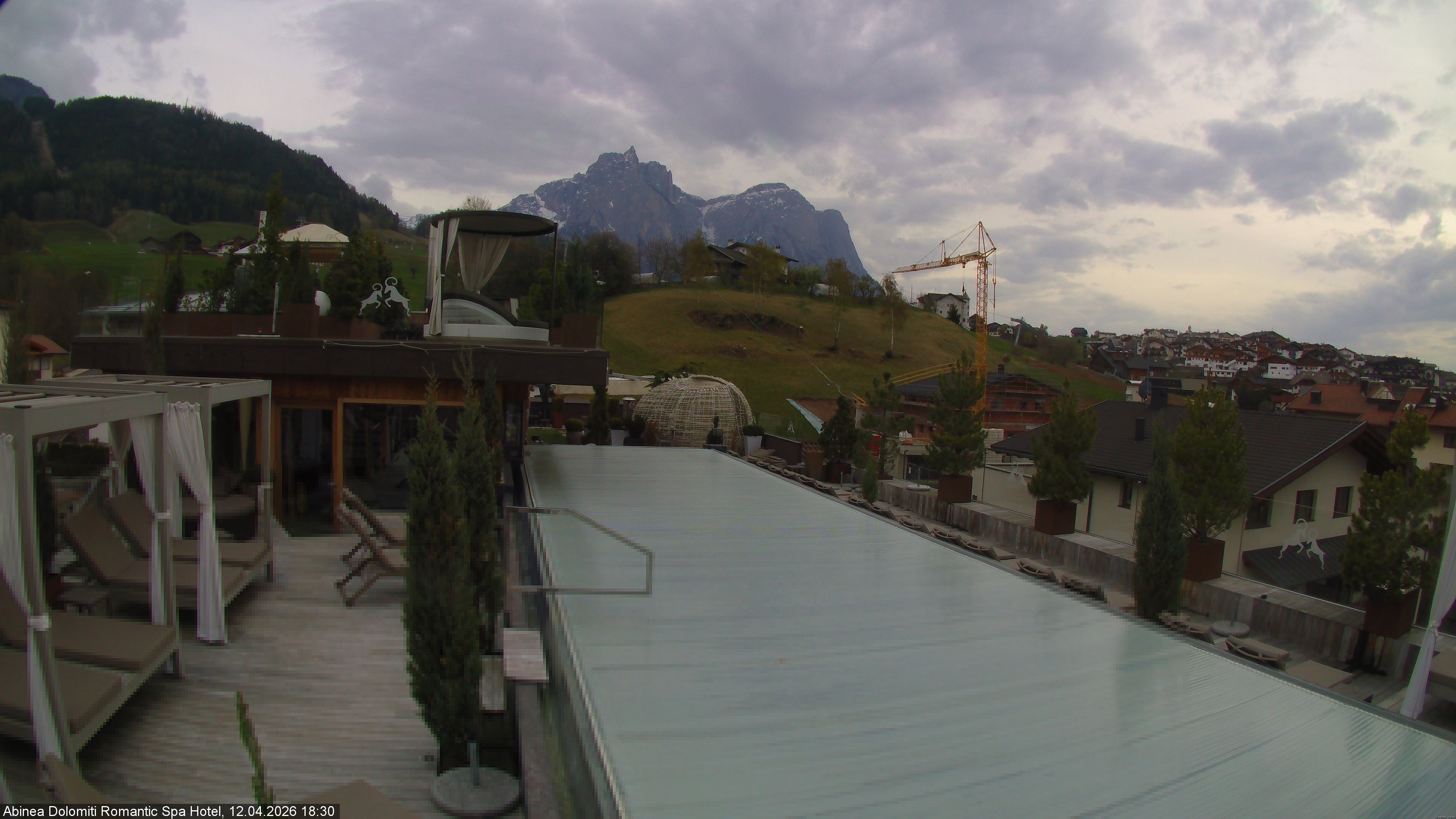 Archived image Webcam Kastelruth: Abinea Dolomiti Romantic Spa Hotel