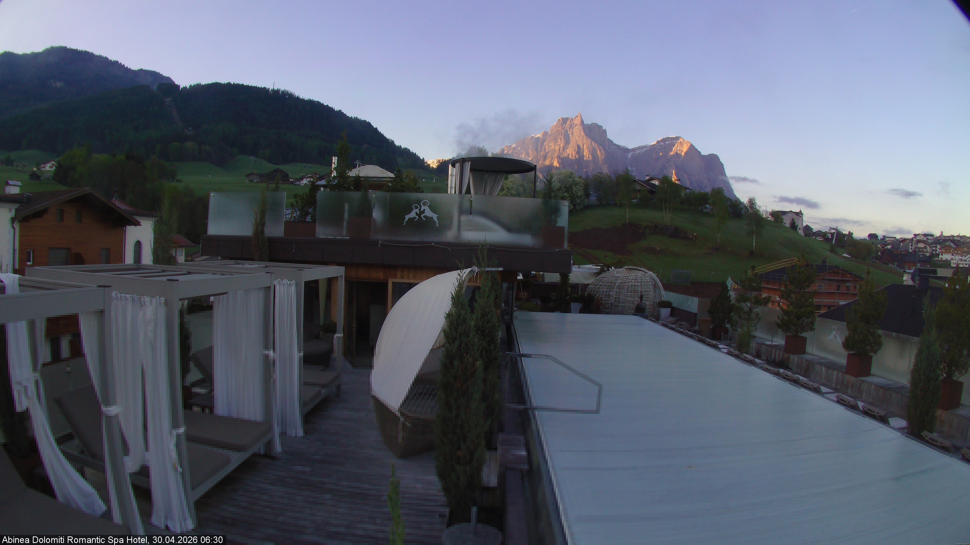 Archiv Foto Webcam Abinea Dolomiti Romantic Spa Hotel - Kastelruth