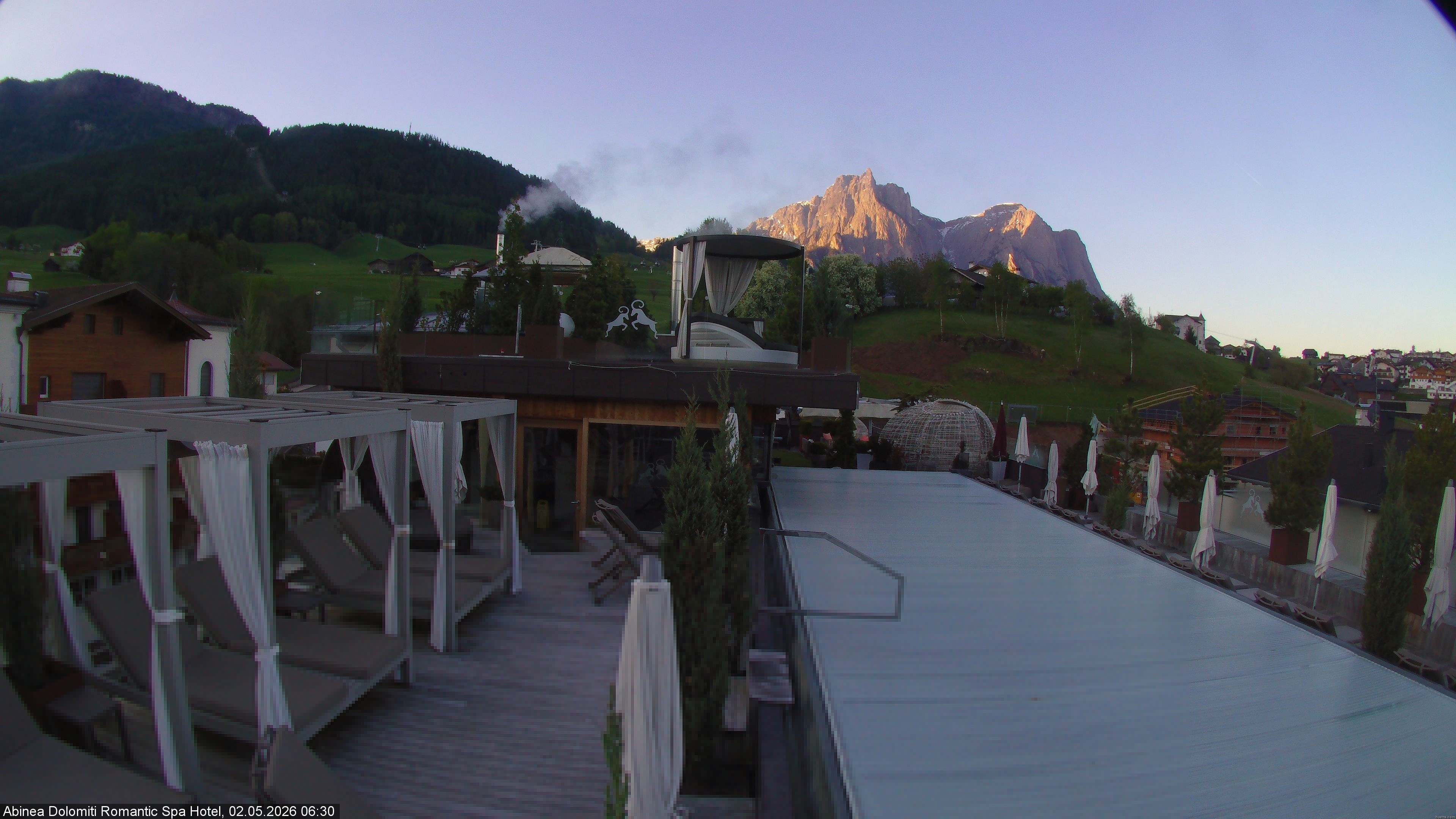 Archived image Webcam Kastelruth: Abinea Dolomiti Romantic Spa Hotel