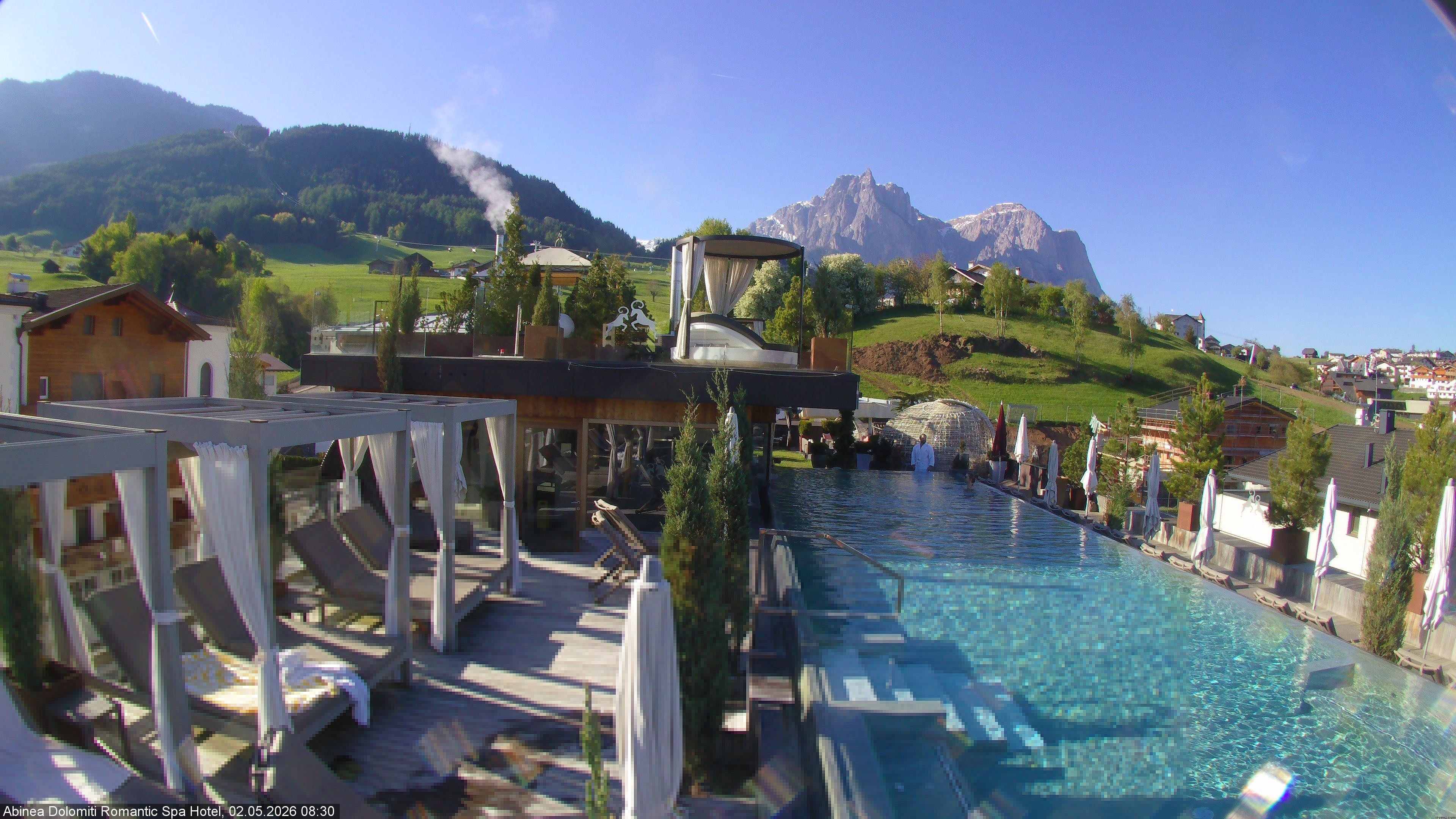 Archived image Webcam Kastelruth: Abinea Dolomiti Romantic Spa Hotel