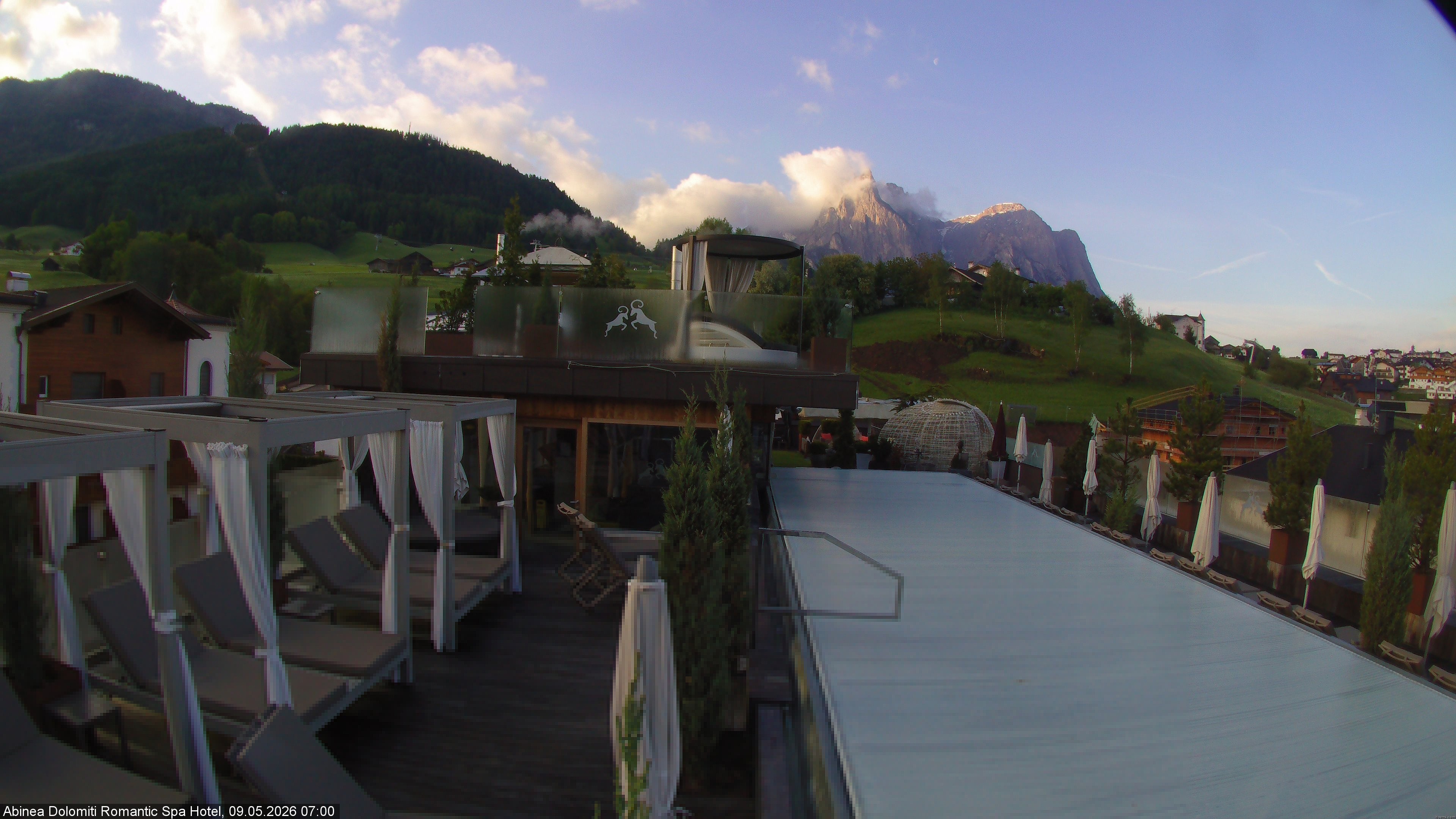 Archiv Foto Webcam Abinea Dolomiti Romantic Spa Hotel - Kastelruth