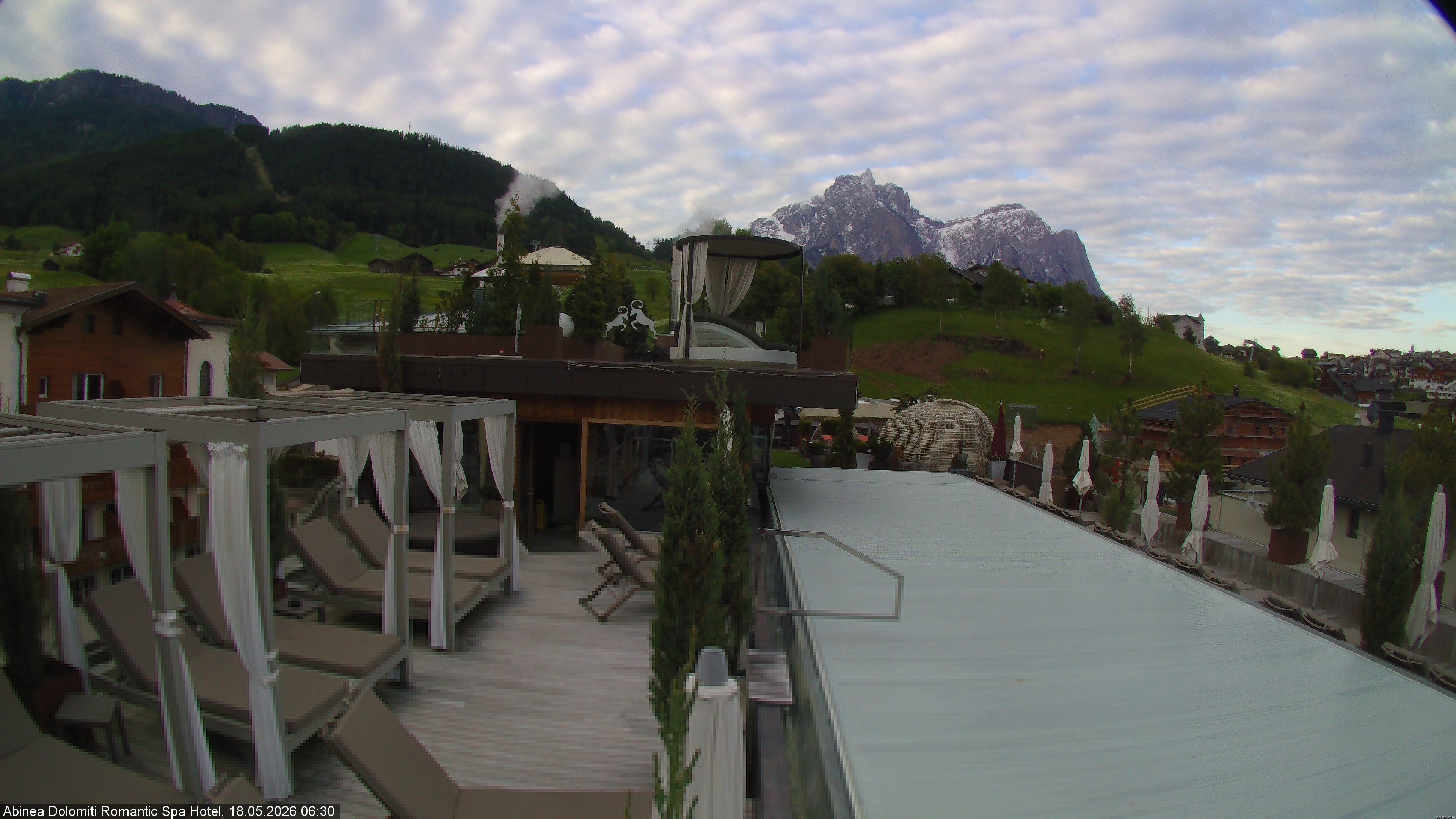 Archiv Foto Webcam Abinea Dolomiti Romantic Spa Hotel - Kastelruth