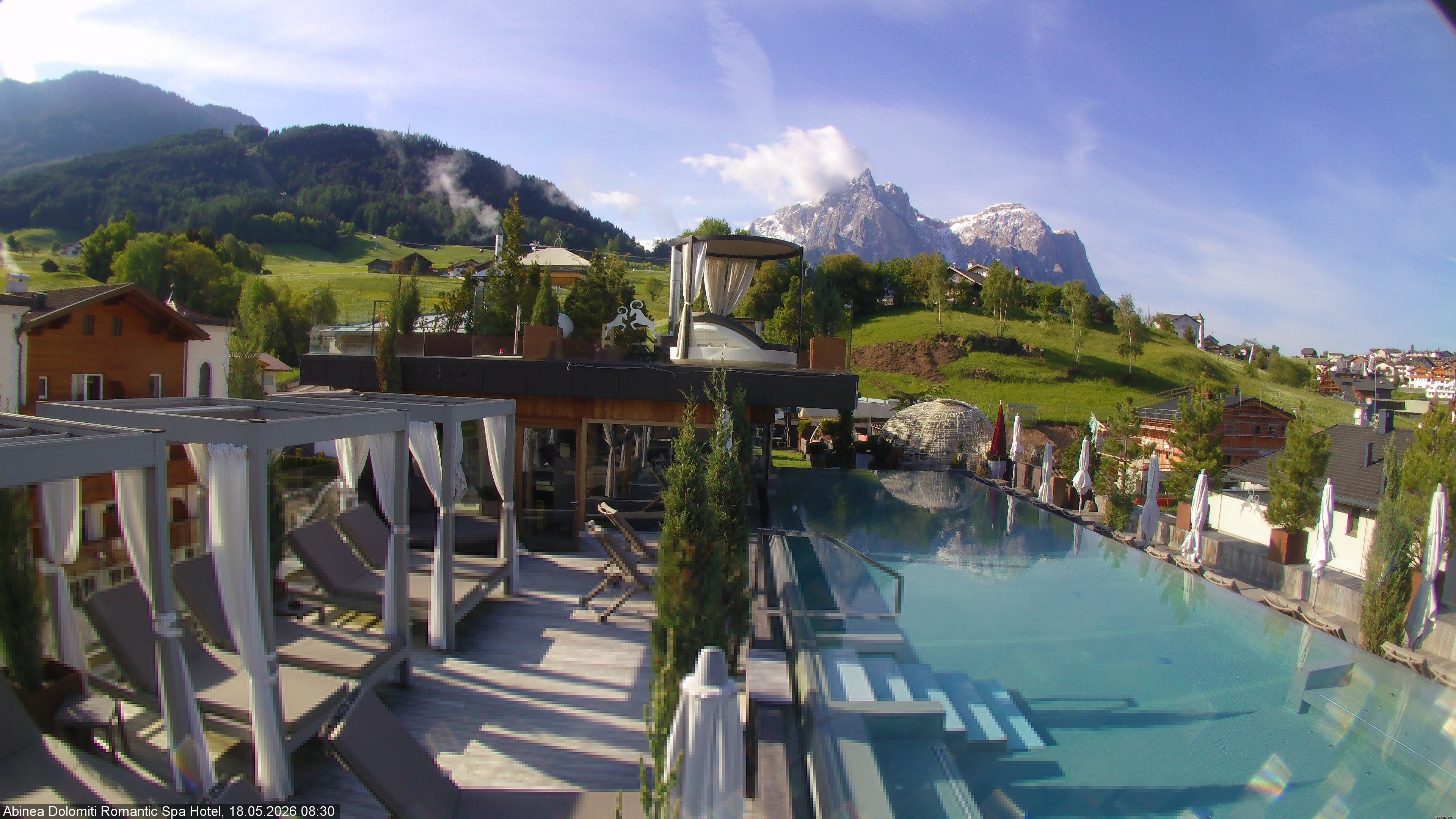 Archiv Foto Webcam Abinea Dolomiti Romantic Spa Hotel - Kastelruth