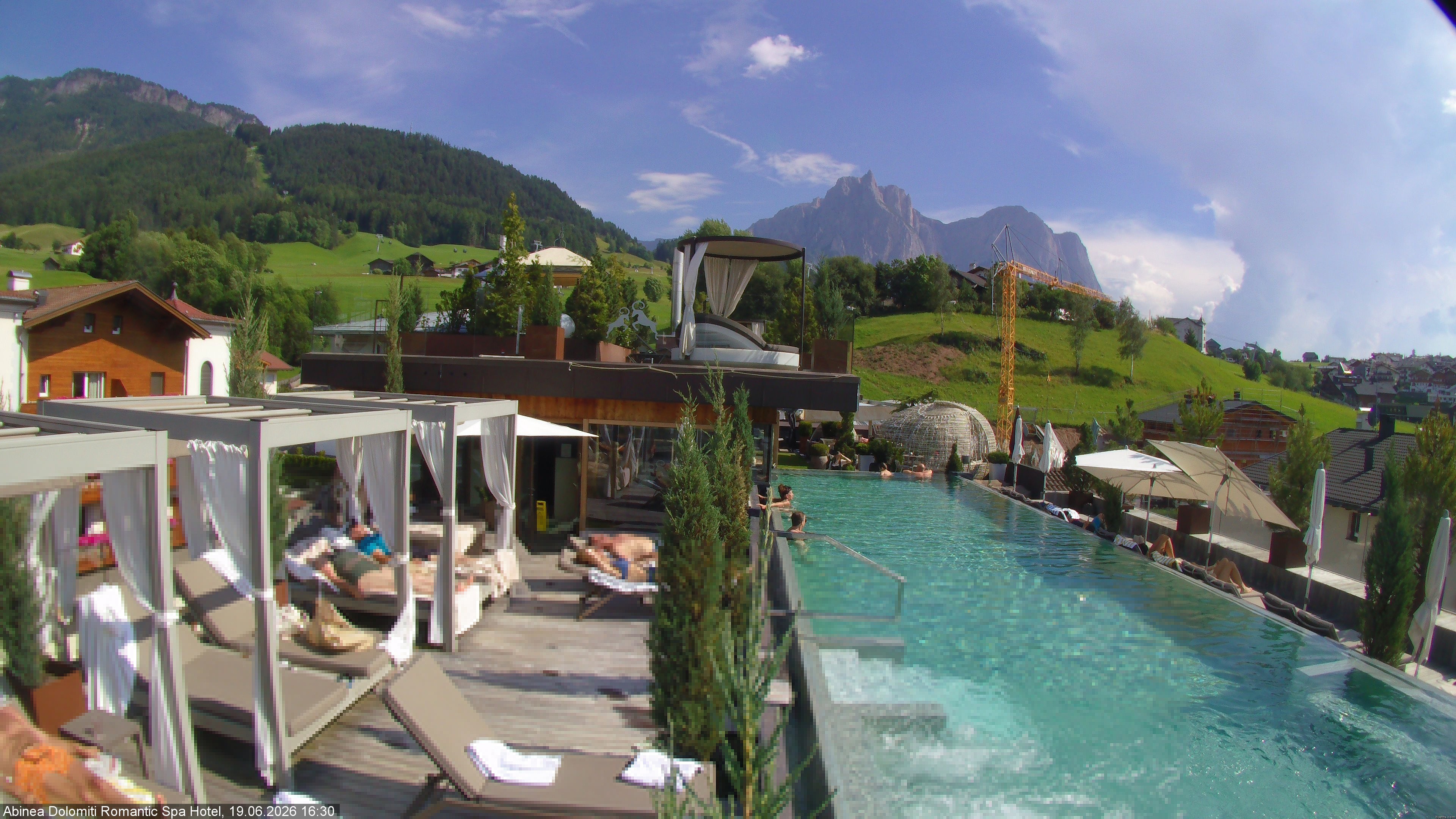 Archiv Foto Webcam Abinea Dolomiti Romantic Spa Hotel - Kastelruth