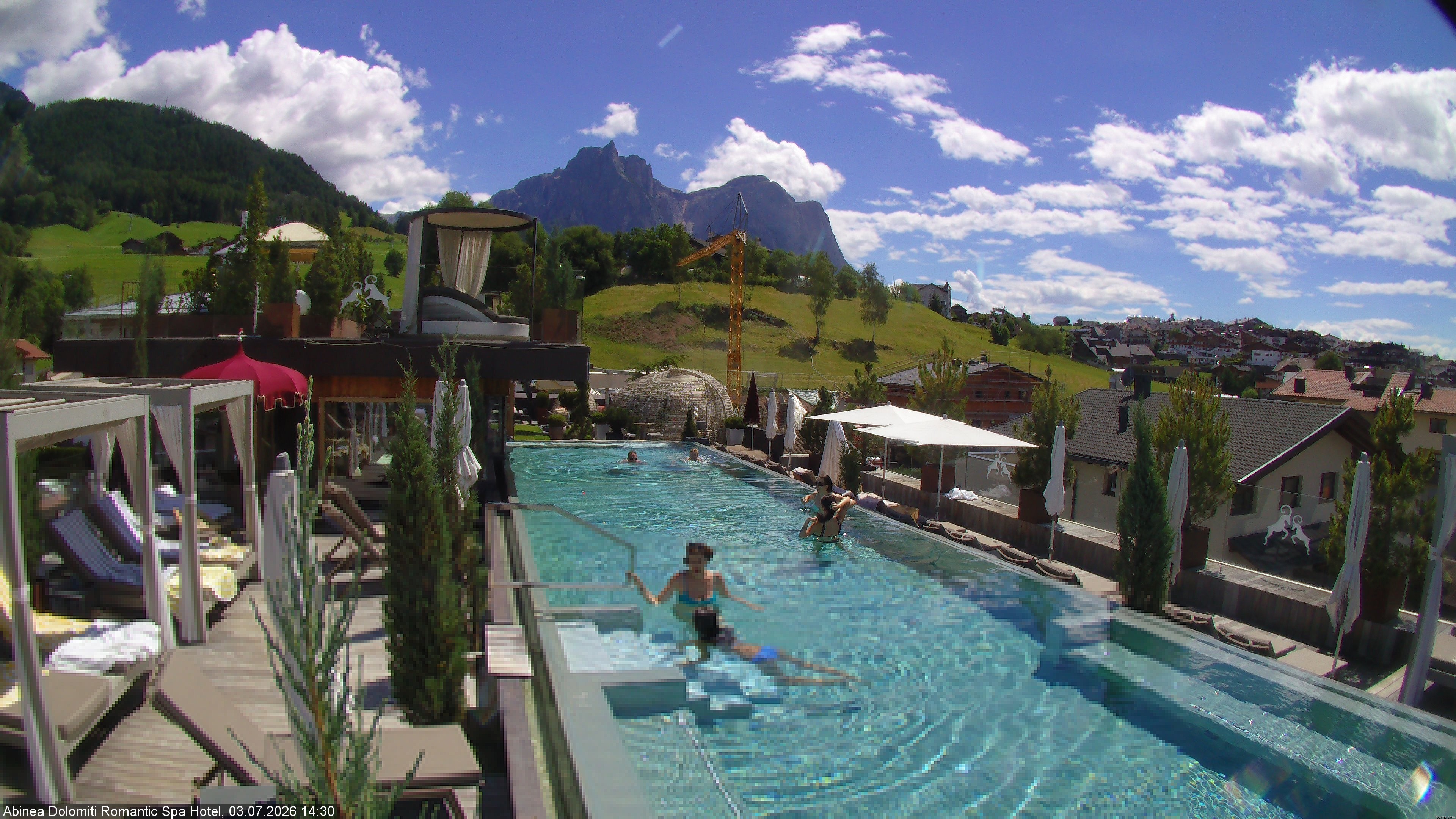 Archiv Foto Webcam Abinea Dolomiti Romantic Spa Hotel - Kastelruth