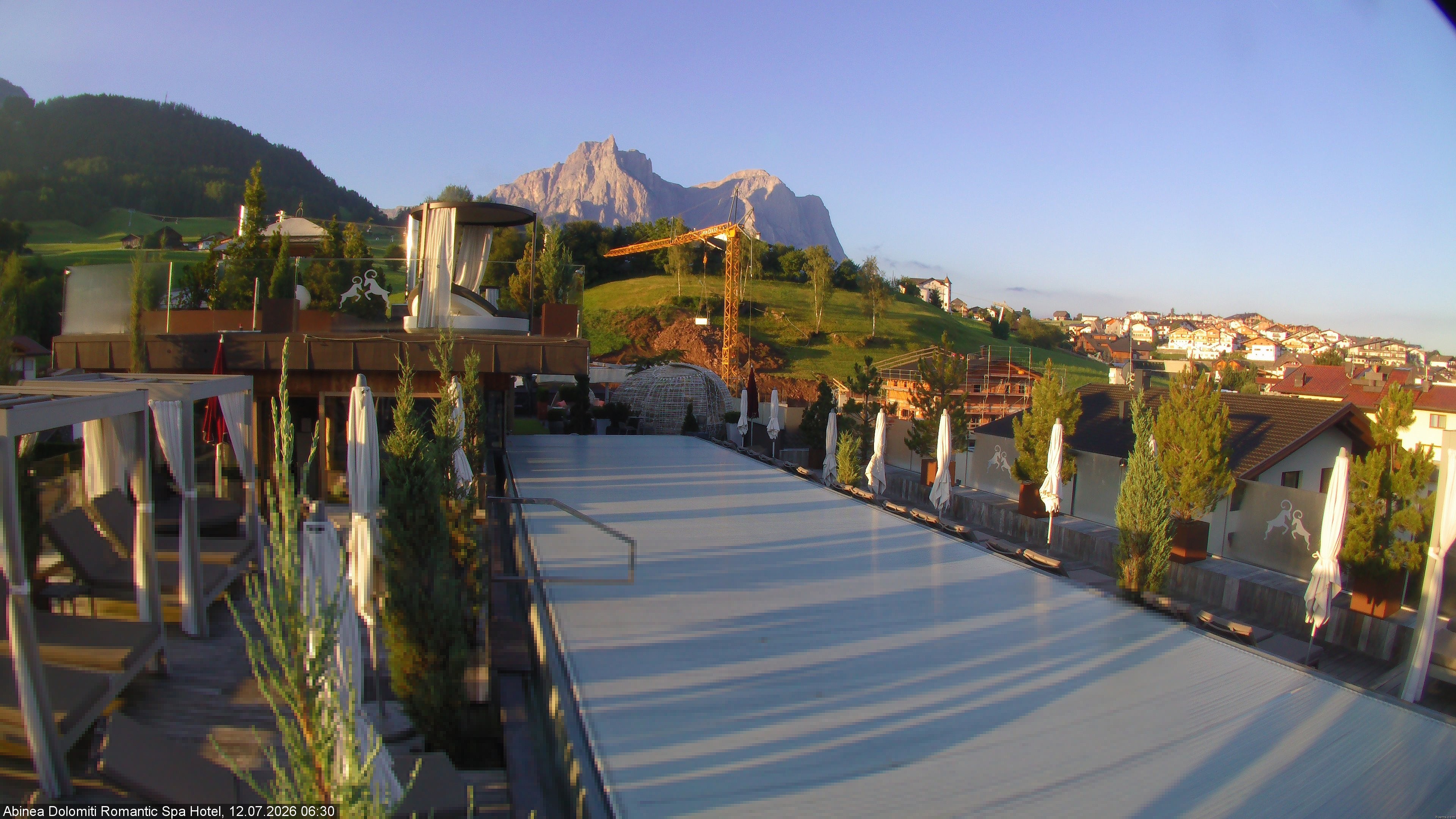 Archived image Webcam Kastelruth: Abinea Dolomiti Romantic Spa Hotel