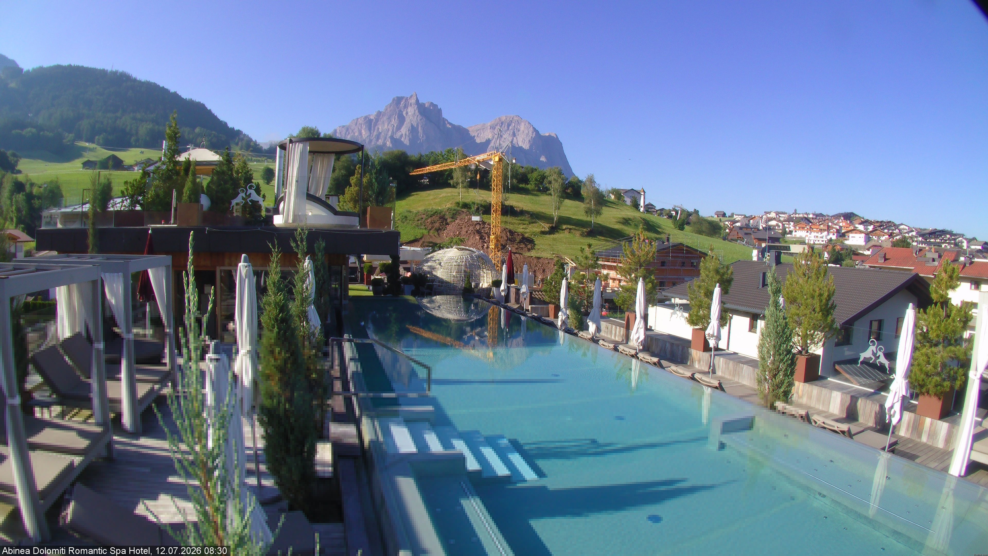 Archived image Webcam Kastelruth: Abinea Dolomiti Romantic Spa Hotel