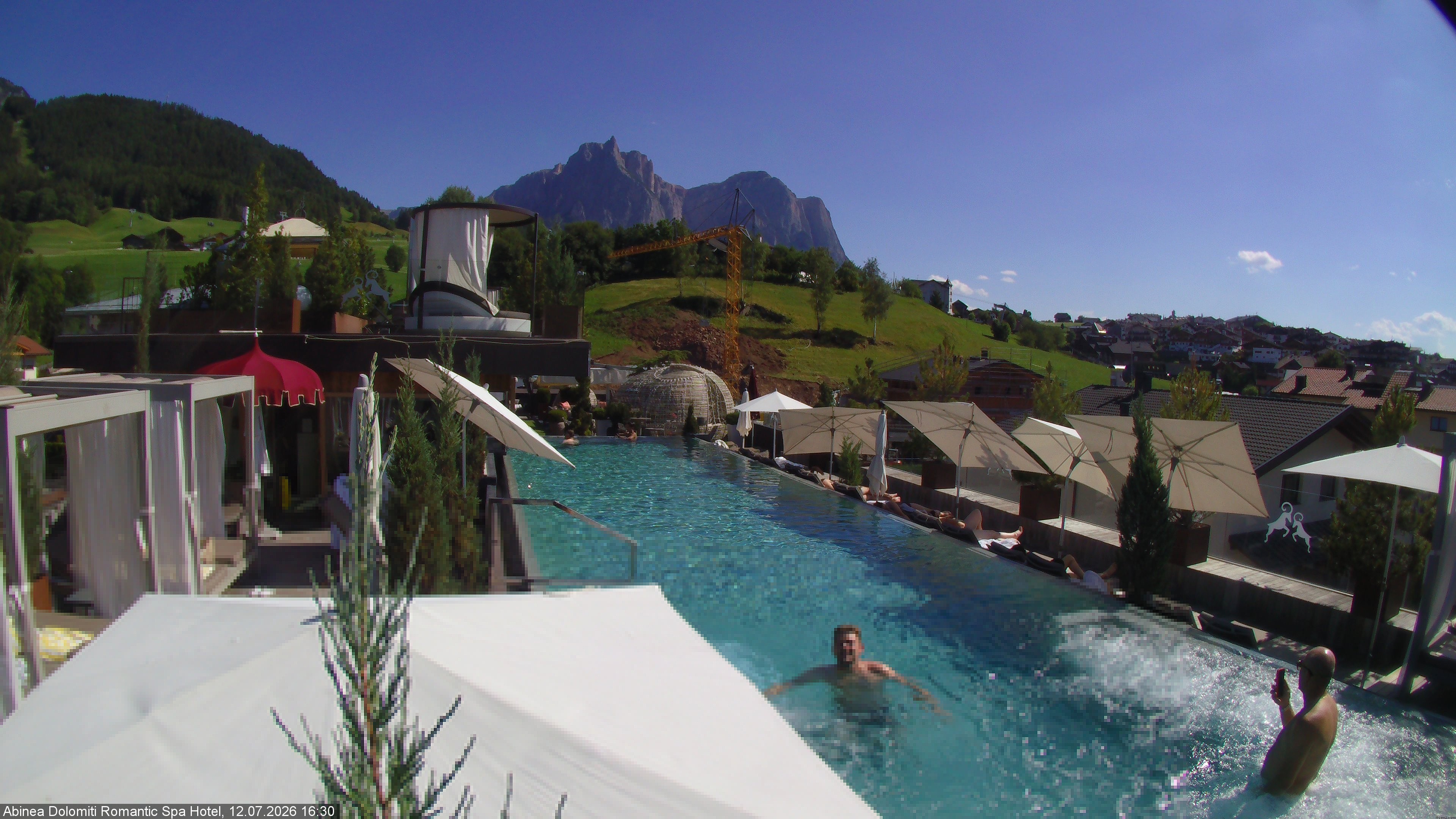 Archiv Foto Webcam Abinea Dolomiti Romantic Spa Hotel - Kastelruth