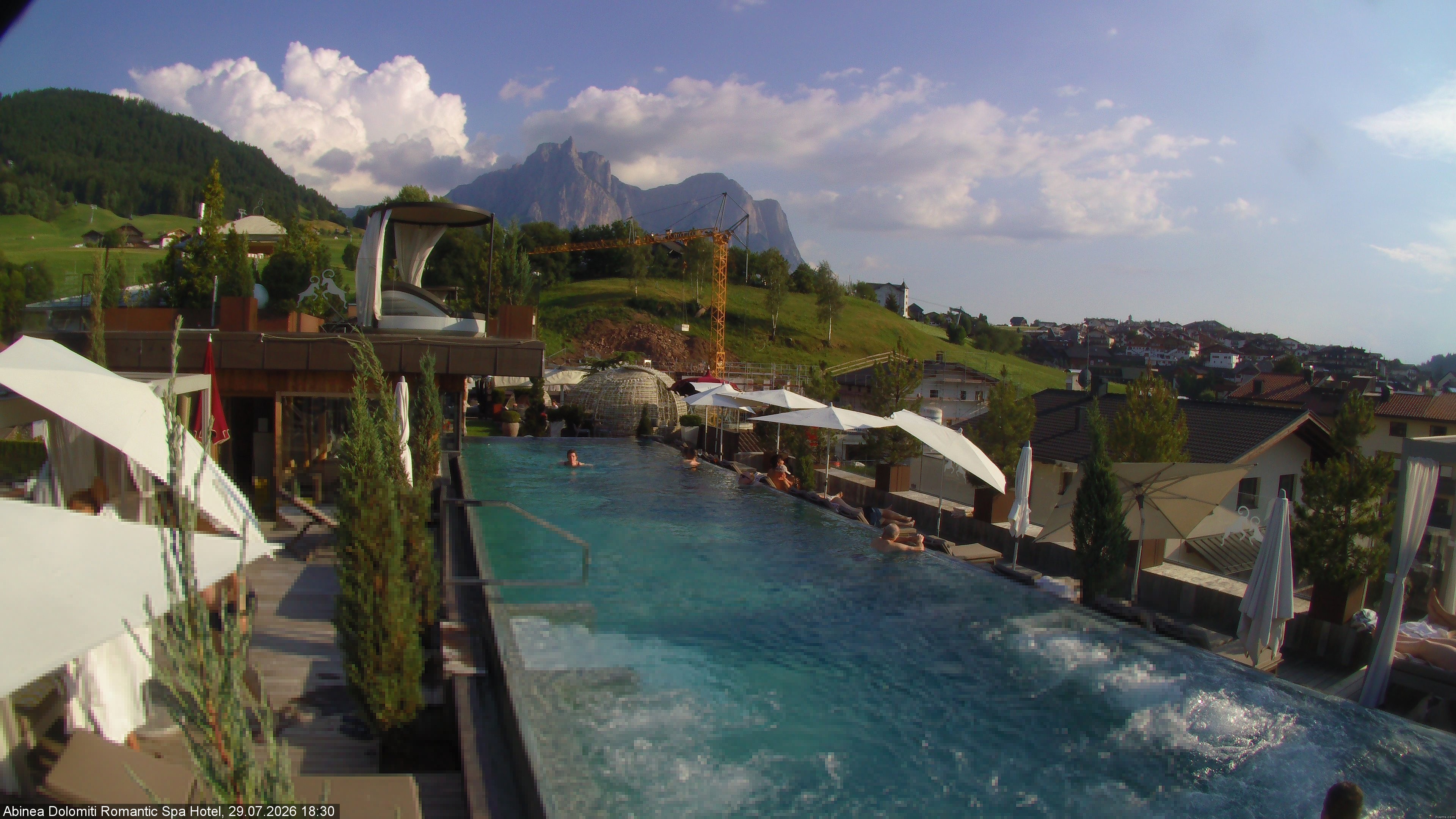 Archiv Foto Webcam Abinea Dolomiti Romantic Spa Hotel - Kastelruth