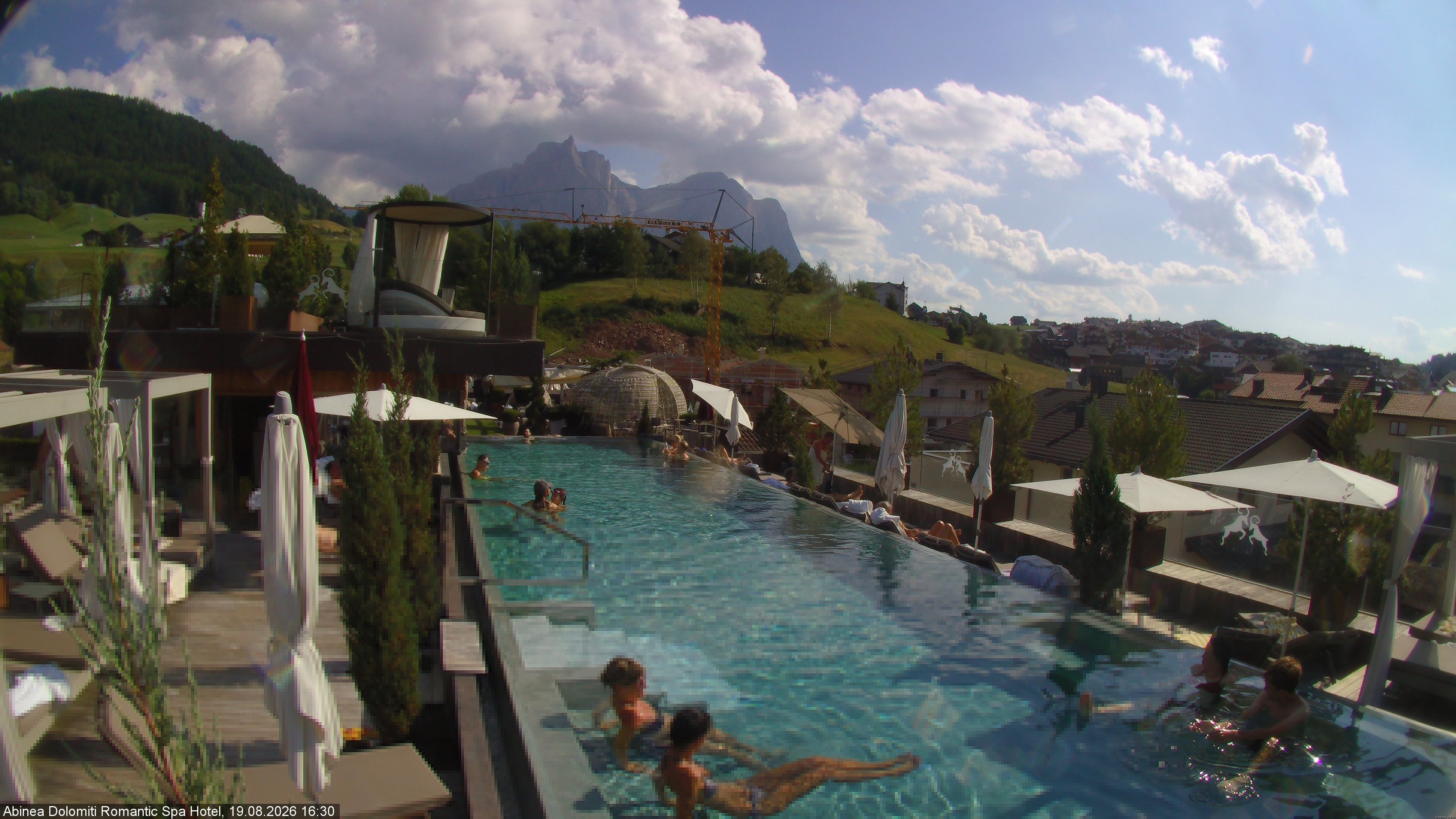 Archiv Foto Webcam Abinea Dolomiti Romantic Spa Hotel - Kastelruth