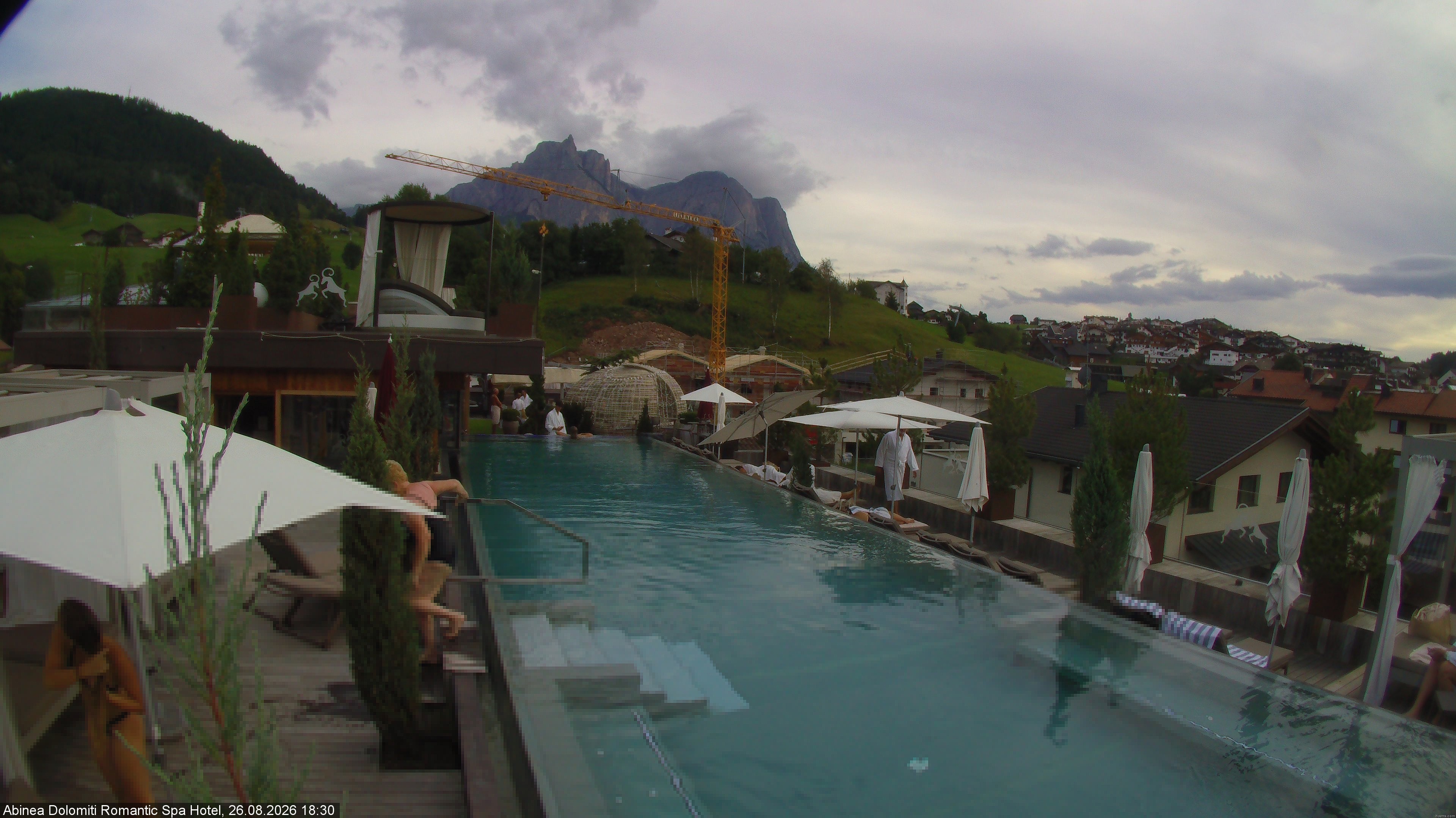 Archived image Webcam Kastelruth: Abinea Dolomiti Romantic Spa Hotel