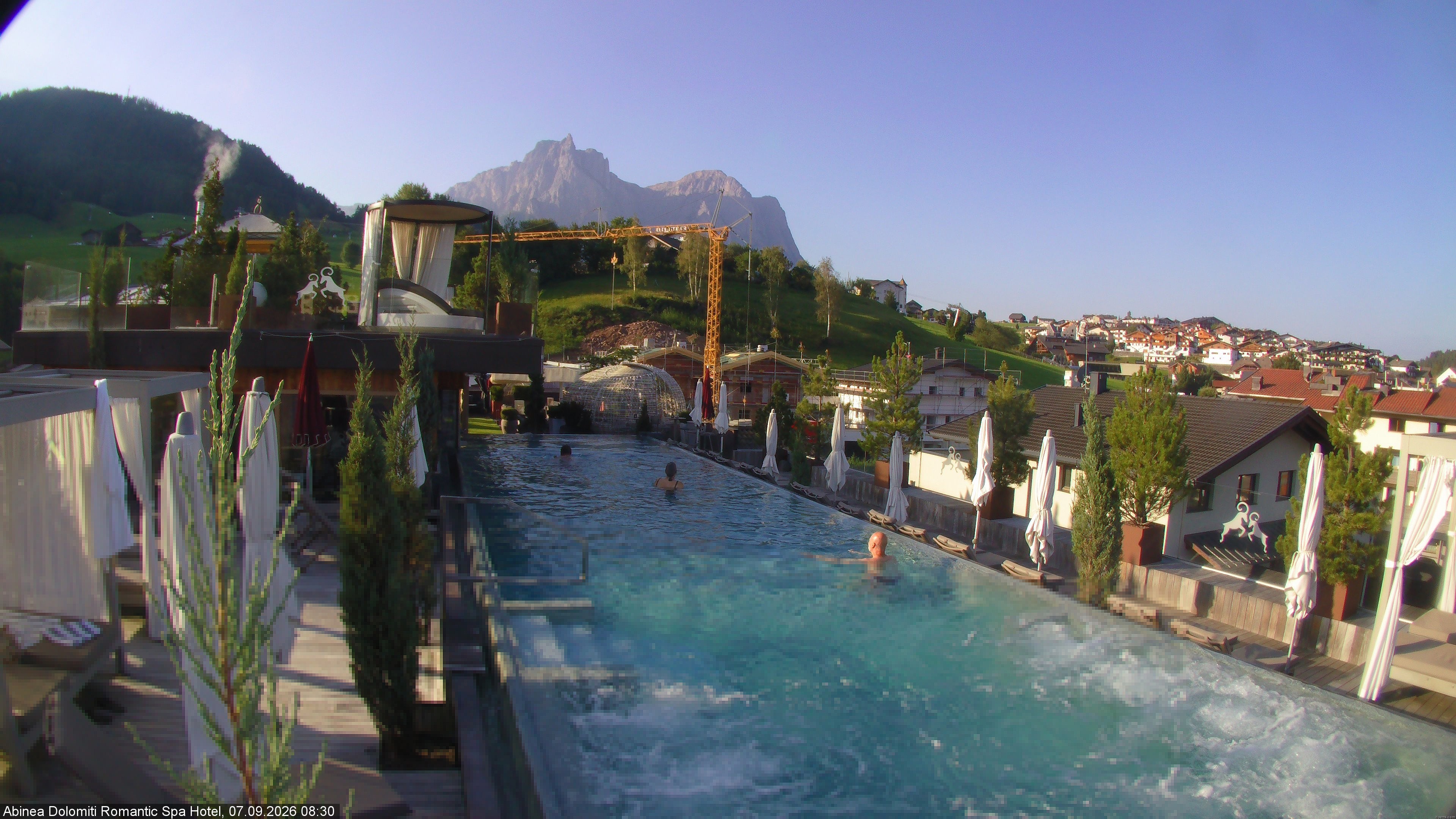 Archived image Webcam Kastelruth: Abinea Dolomiti Romantic Spa Hotel