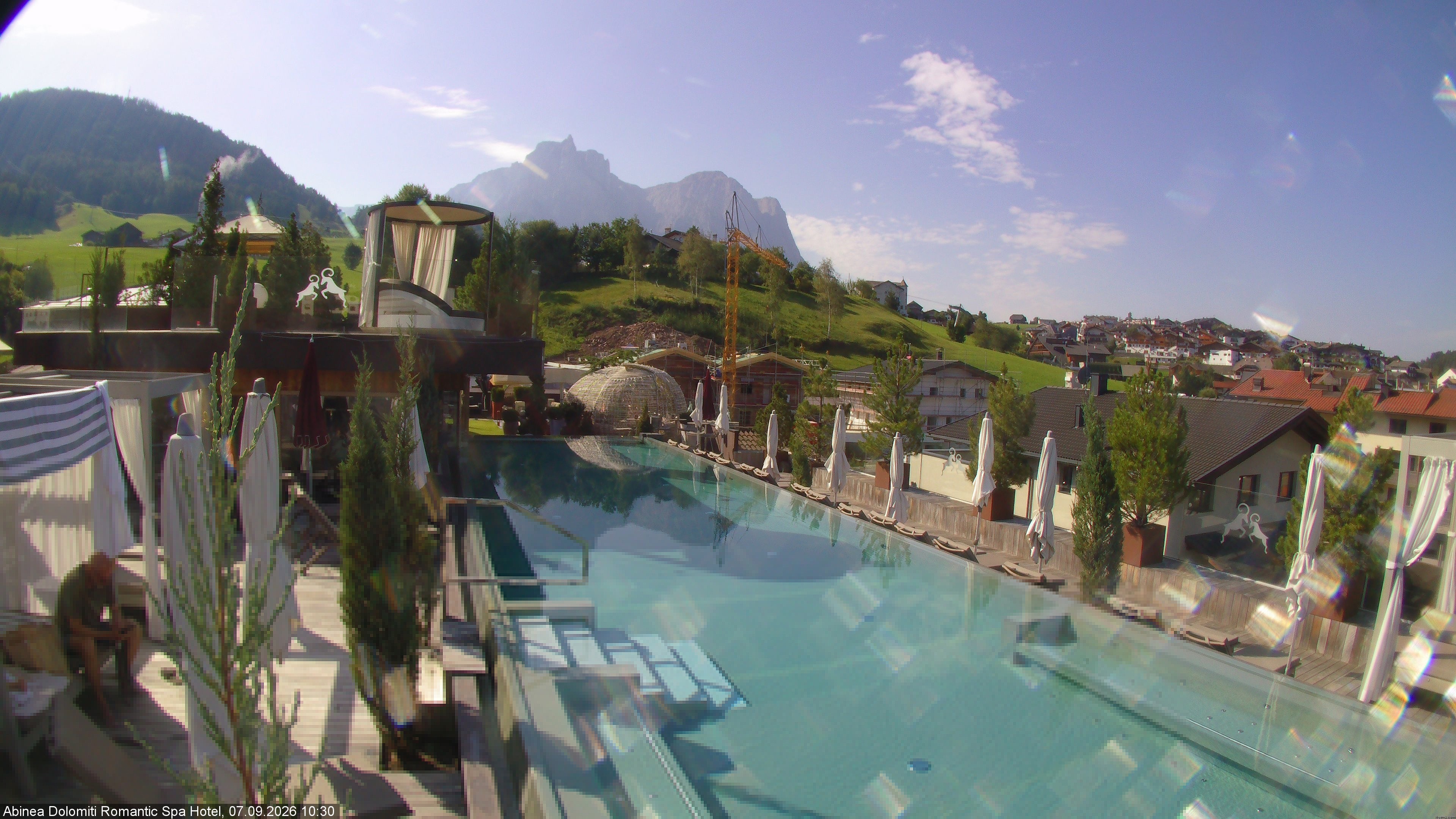 Archived image Webcam Kastelruth: Abinea Dolomiti Romantic Spa Hotel