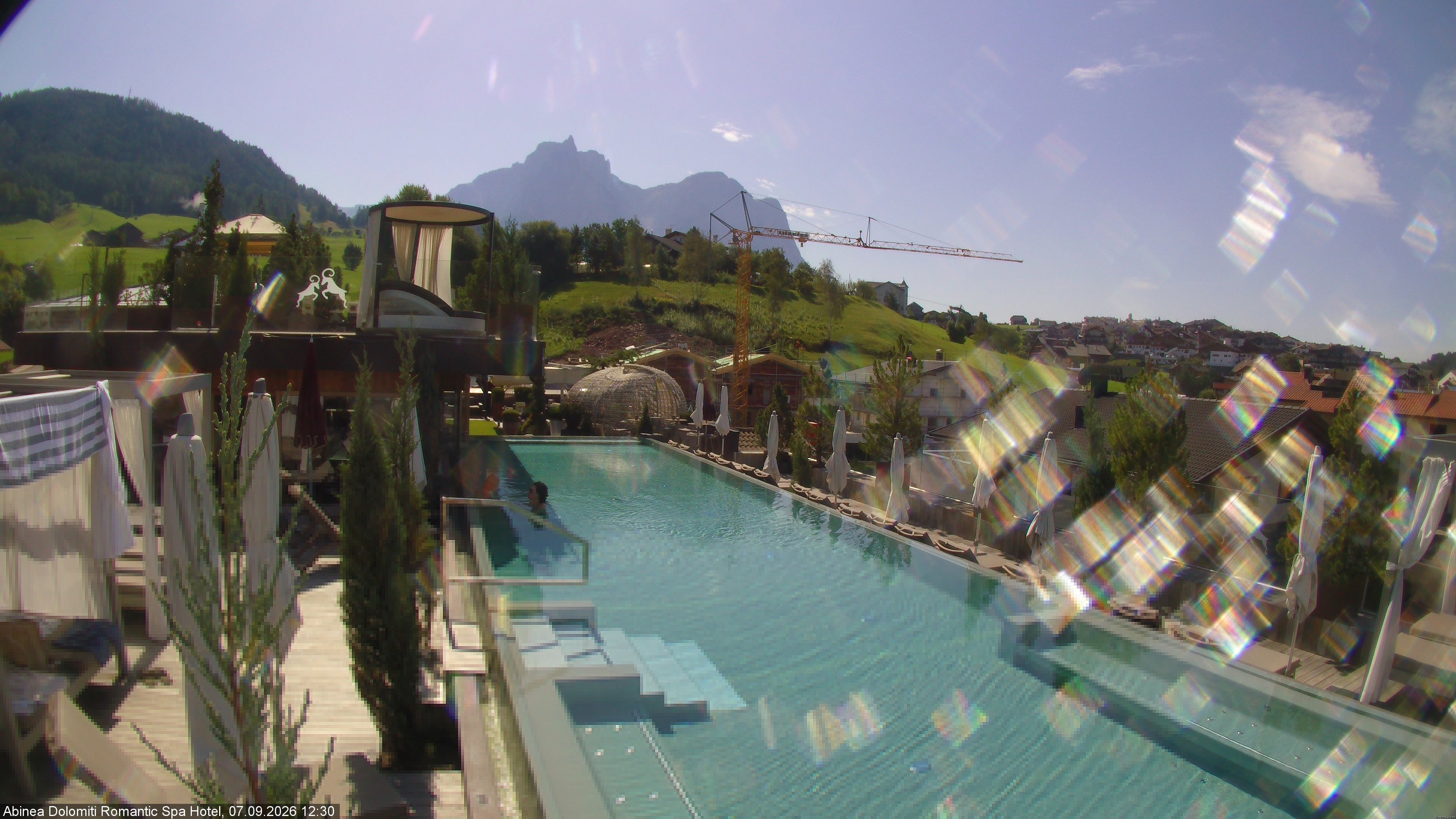 Archived image Webcam Kastelruth: Abinea Dolomiti Romantic Spa Hotel