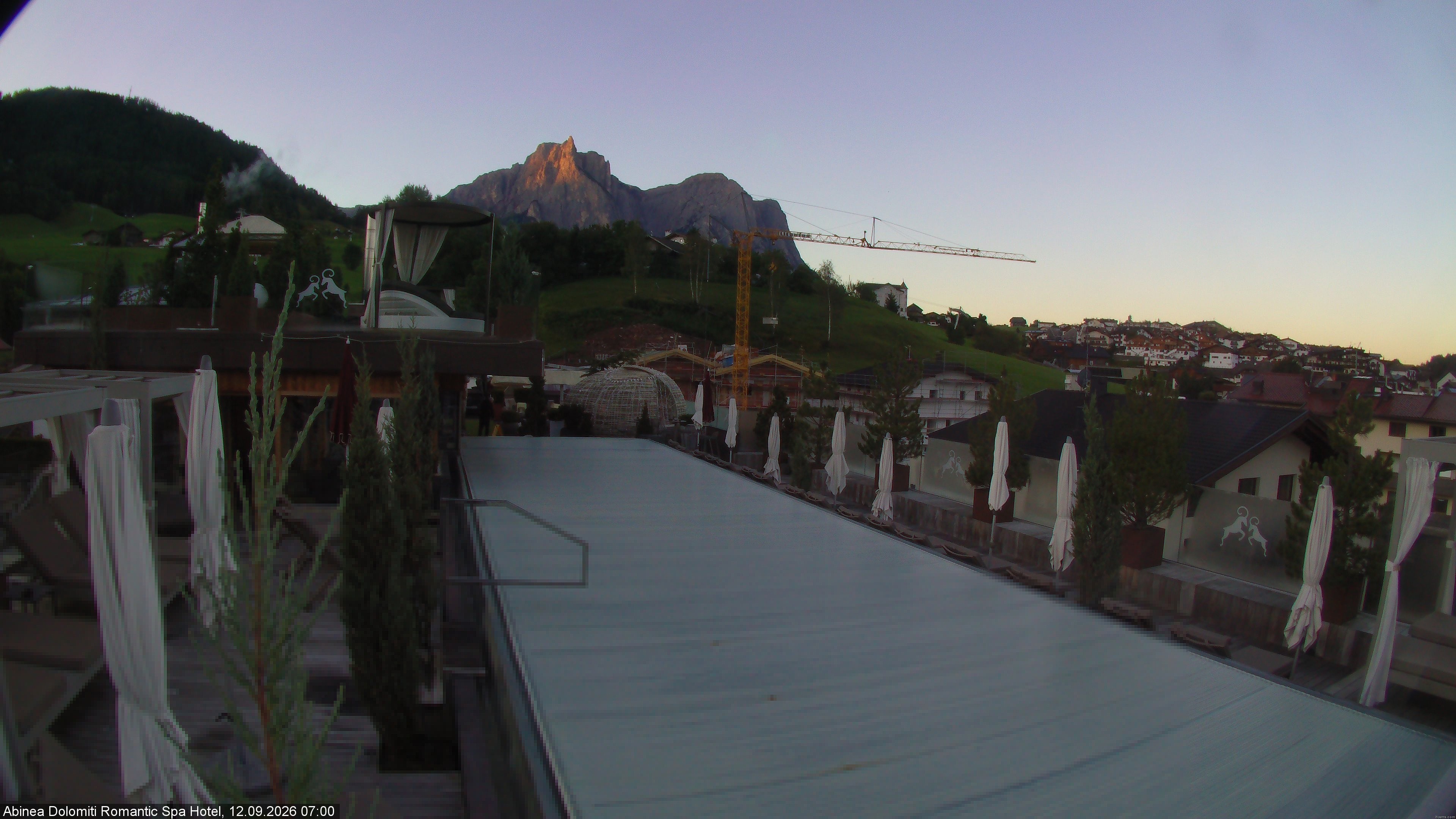 Archived image Webcam Kastelruth: Abinea Dolomiti Romantic Spa Hotel