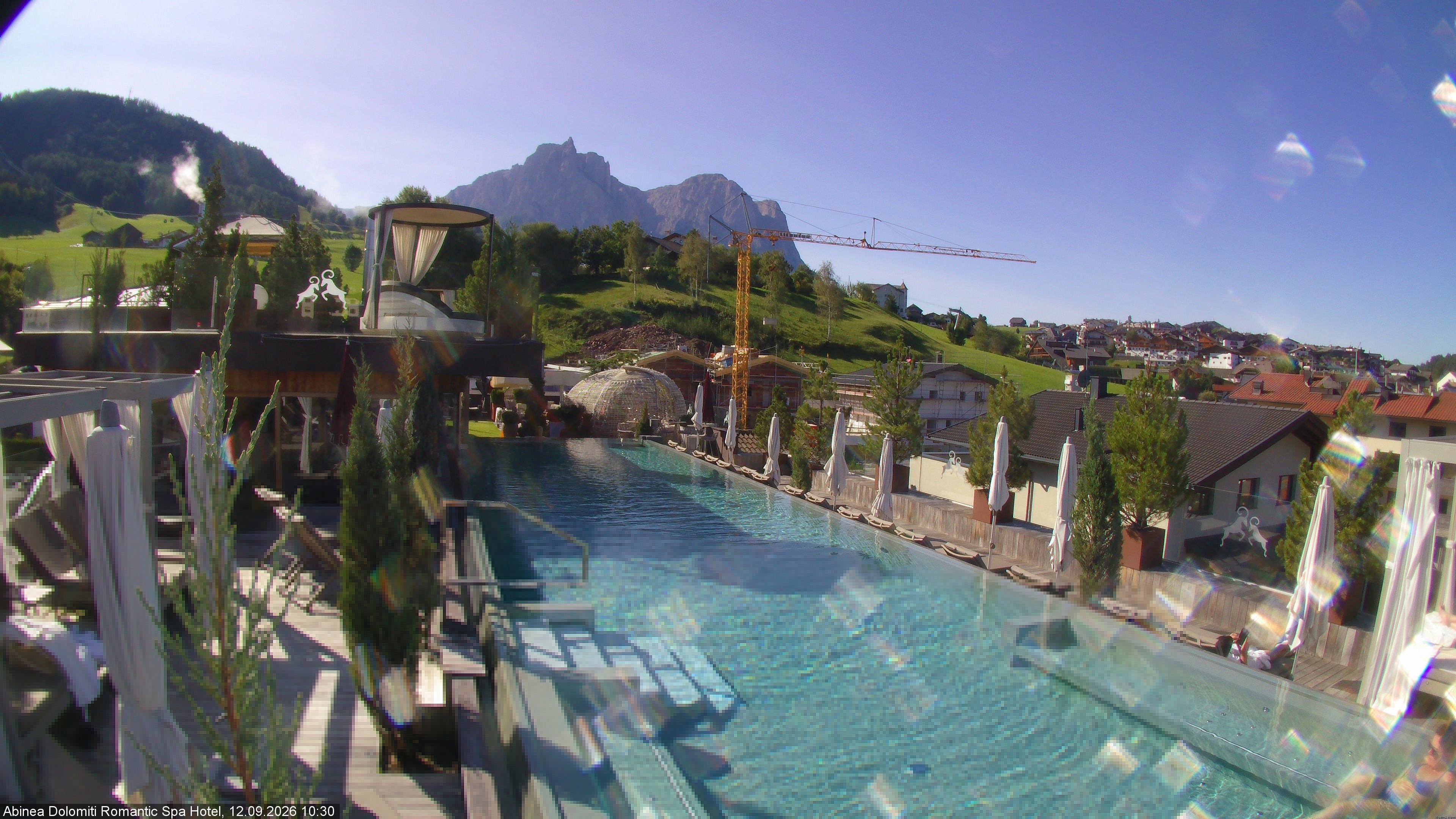 Archived image Webcam Kastelruth: Abinea Dolomiti Romantic Spa Hotel