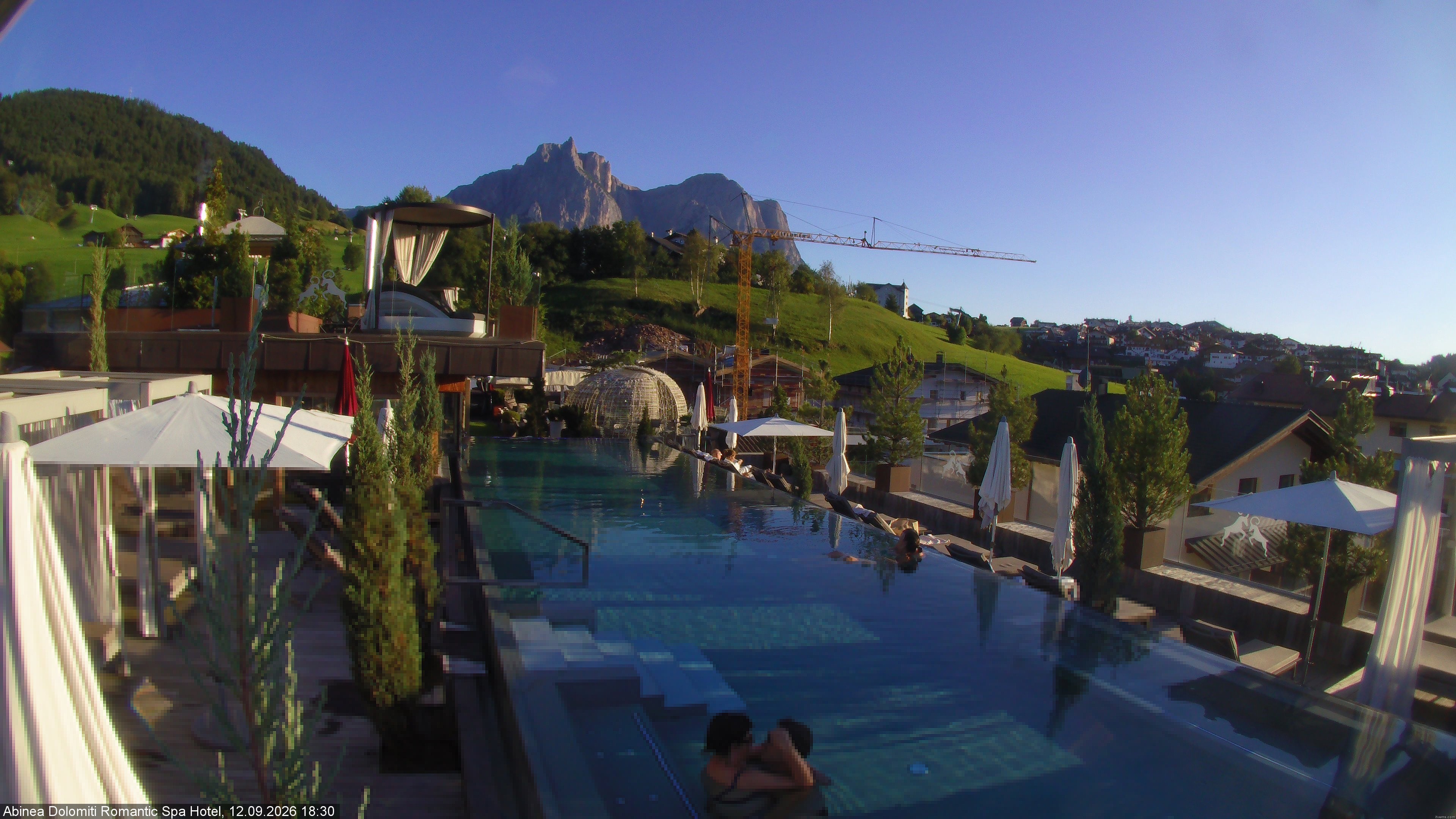 Archived image Webcam Kastelruth: Abinea Dolomiti Romantic Spa Hotel