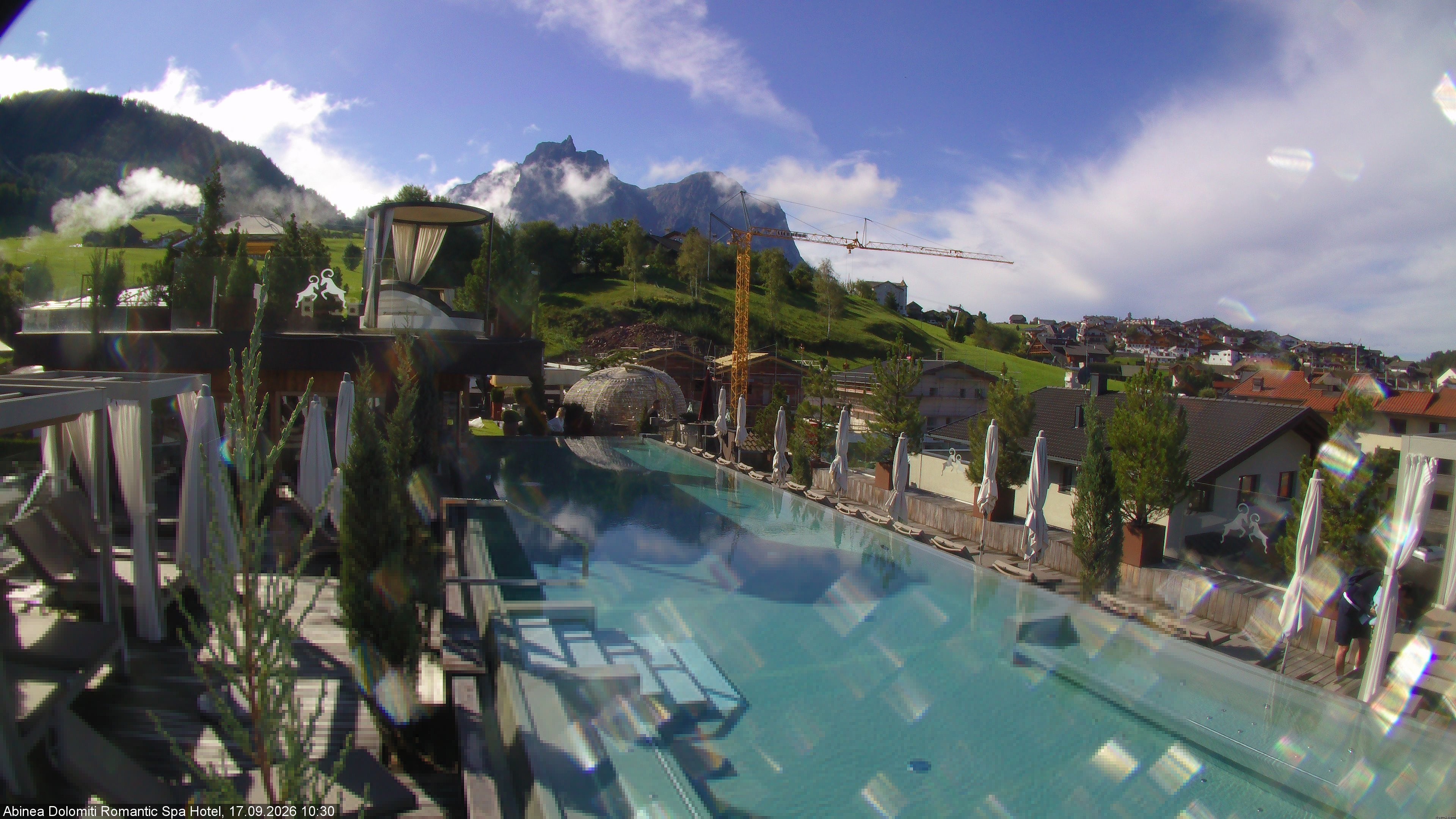 Archived image Webcam Kastelruth: Abinea Dolomiti Romantic Spa Hotel
