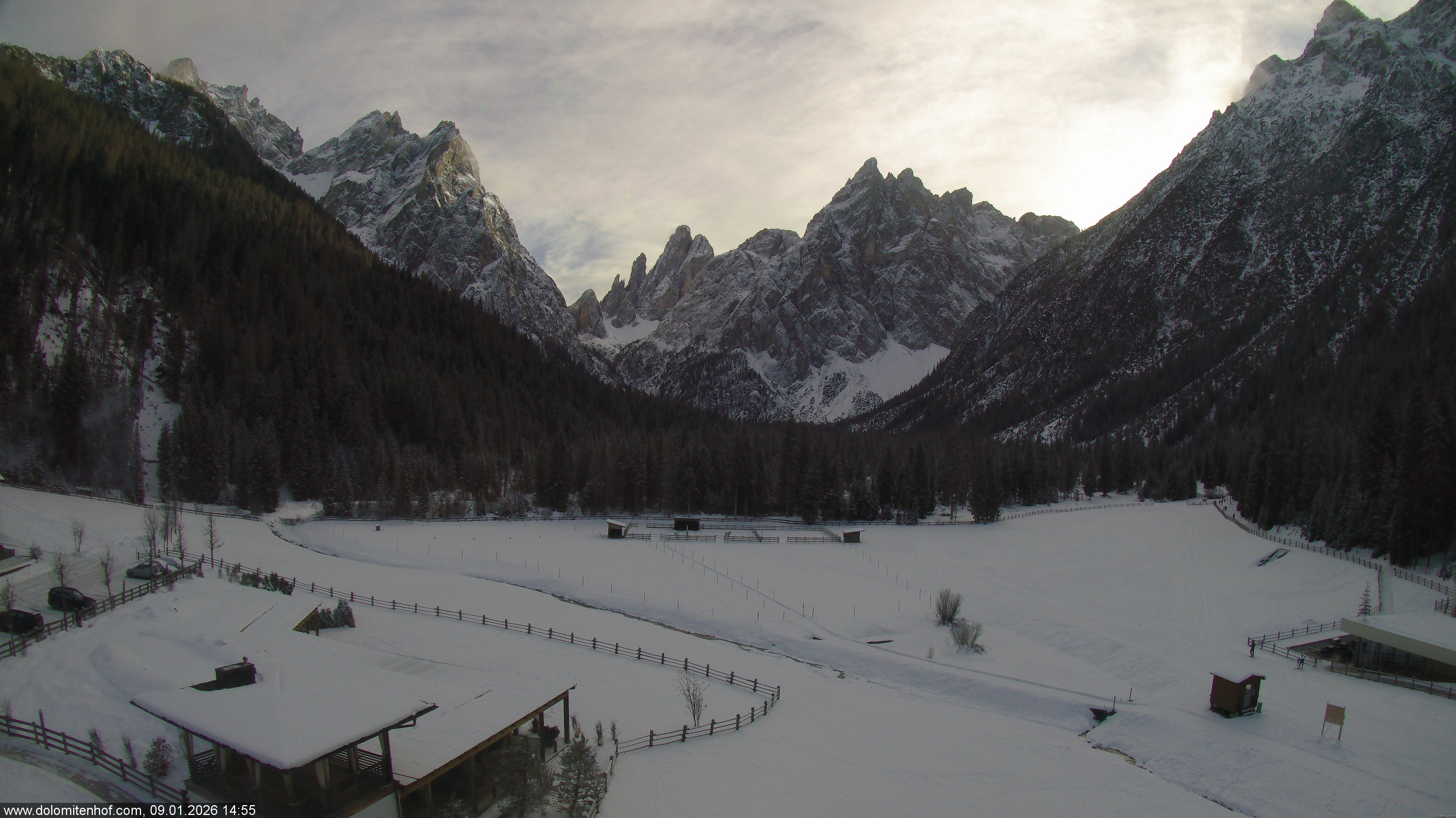 Archiv Foto Webcam Dolomitenhof - Fischleintal