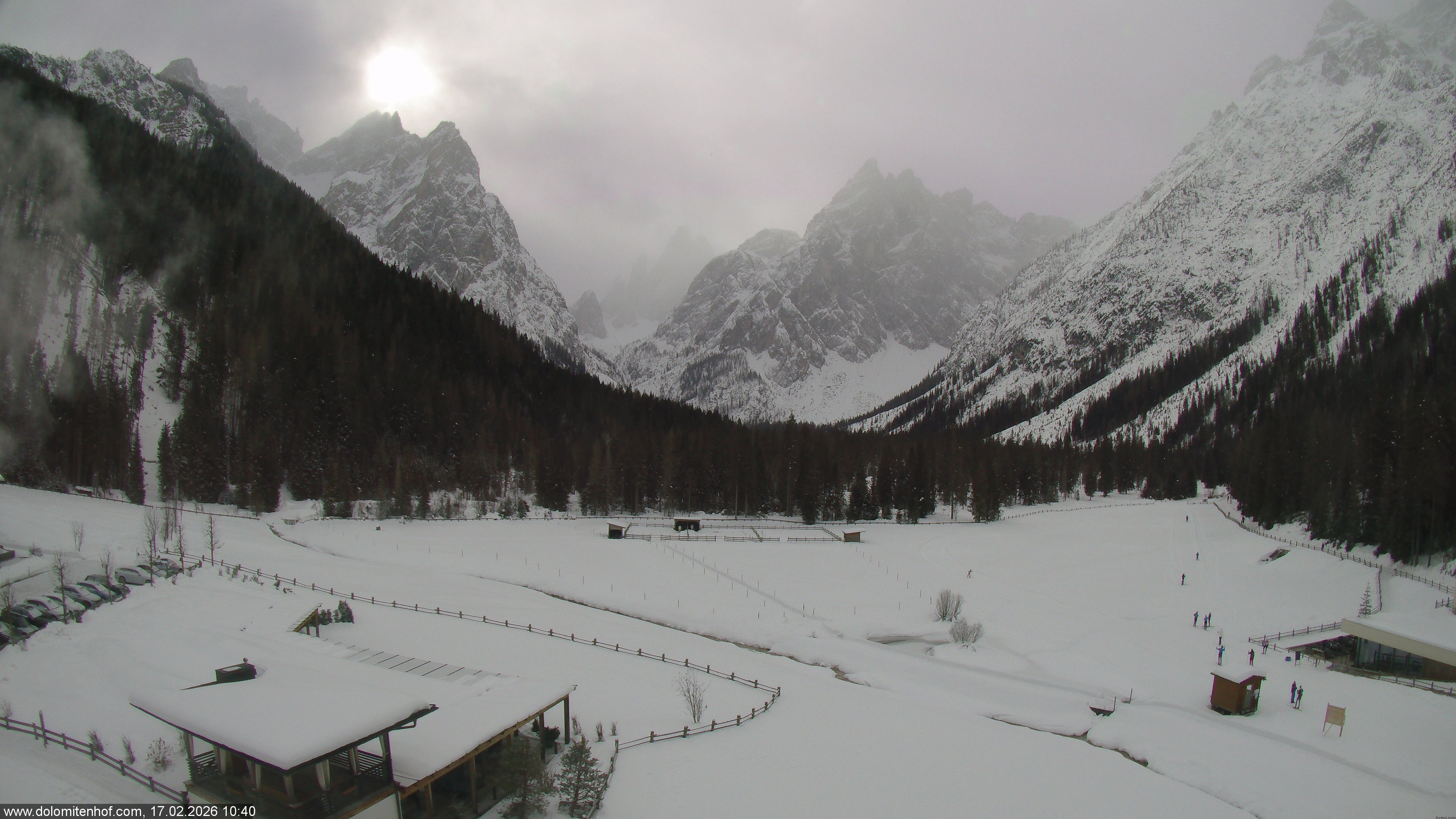 Archiv Foto Webcam Dolomitenhof - Fischleintal