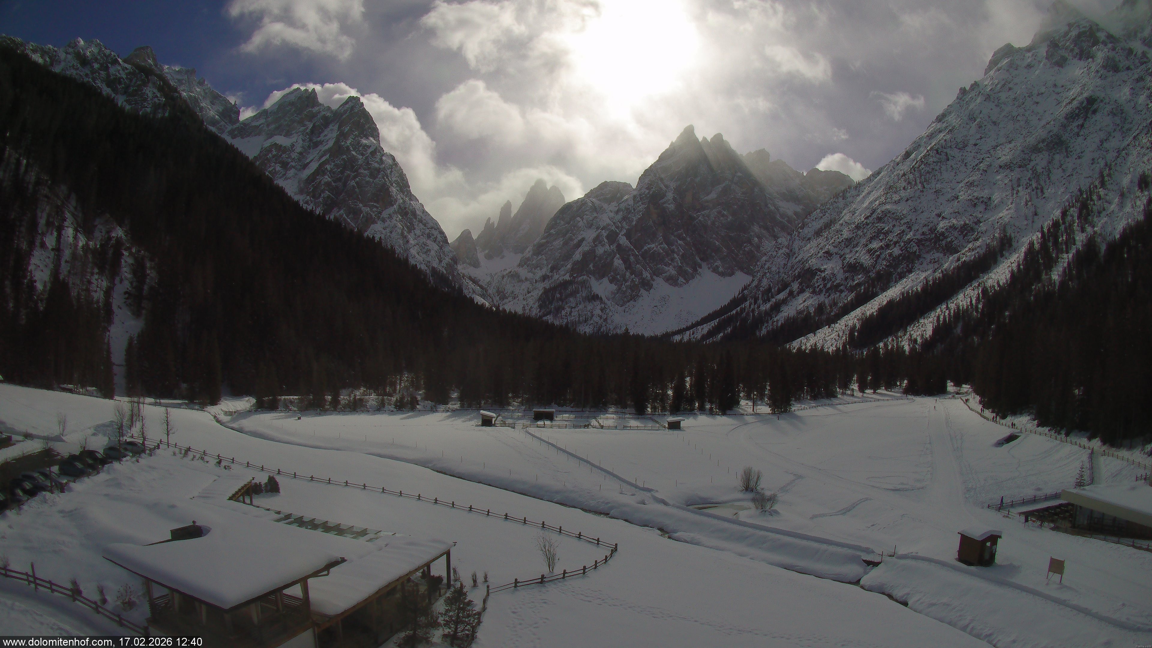 Archiv Foto Webcam Dolomitenhof - Fischleintal