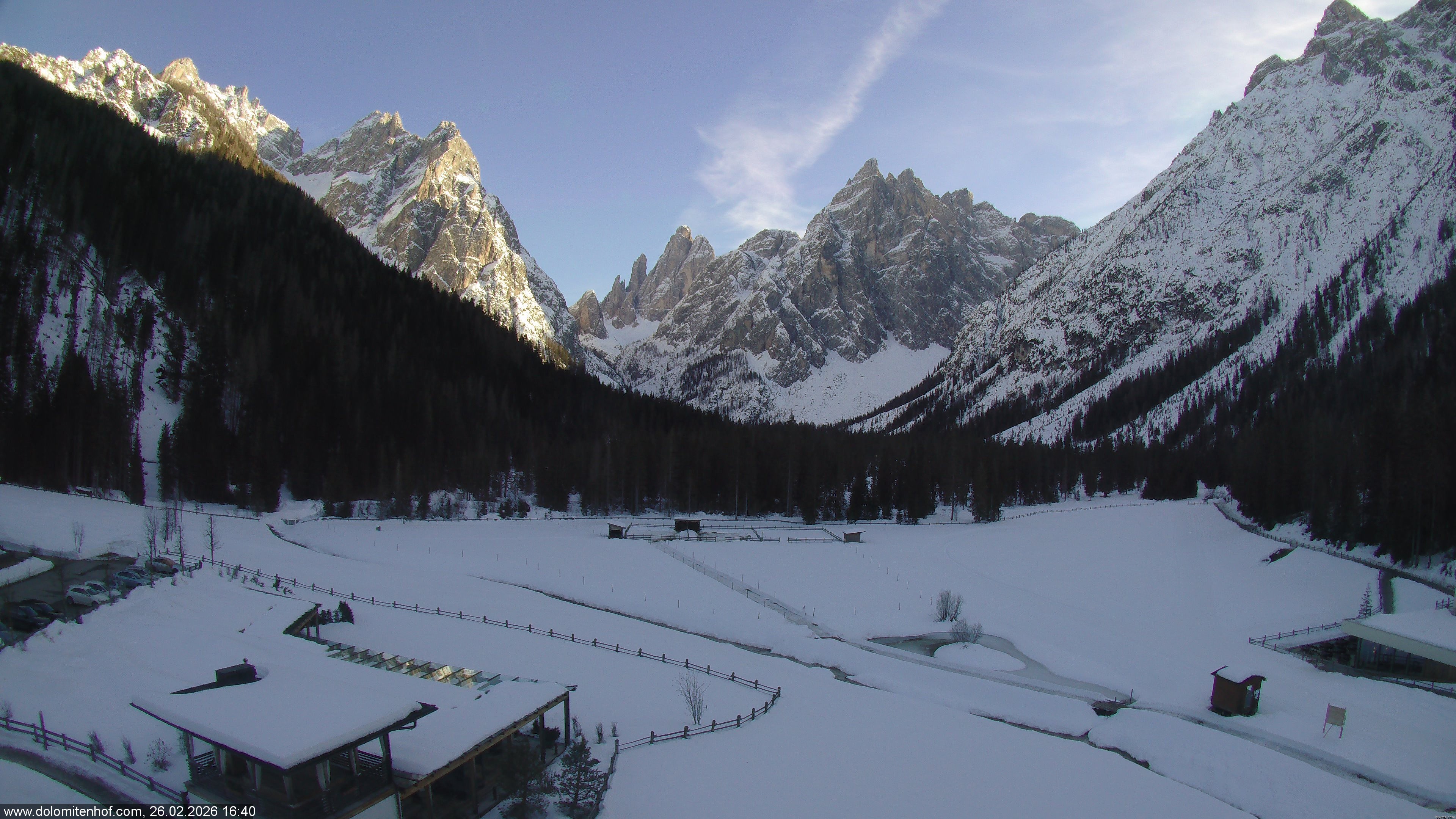 Archived image Webcam Dolomitenhof - Sexten Dolomites