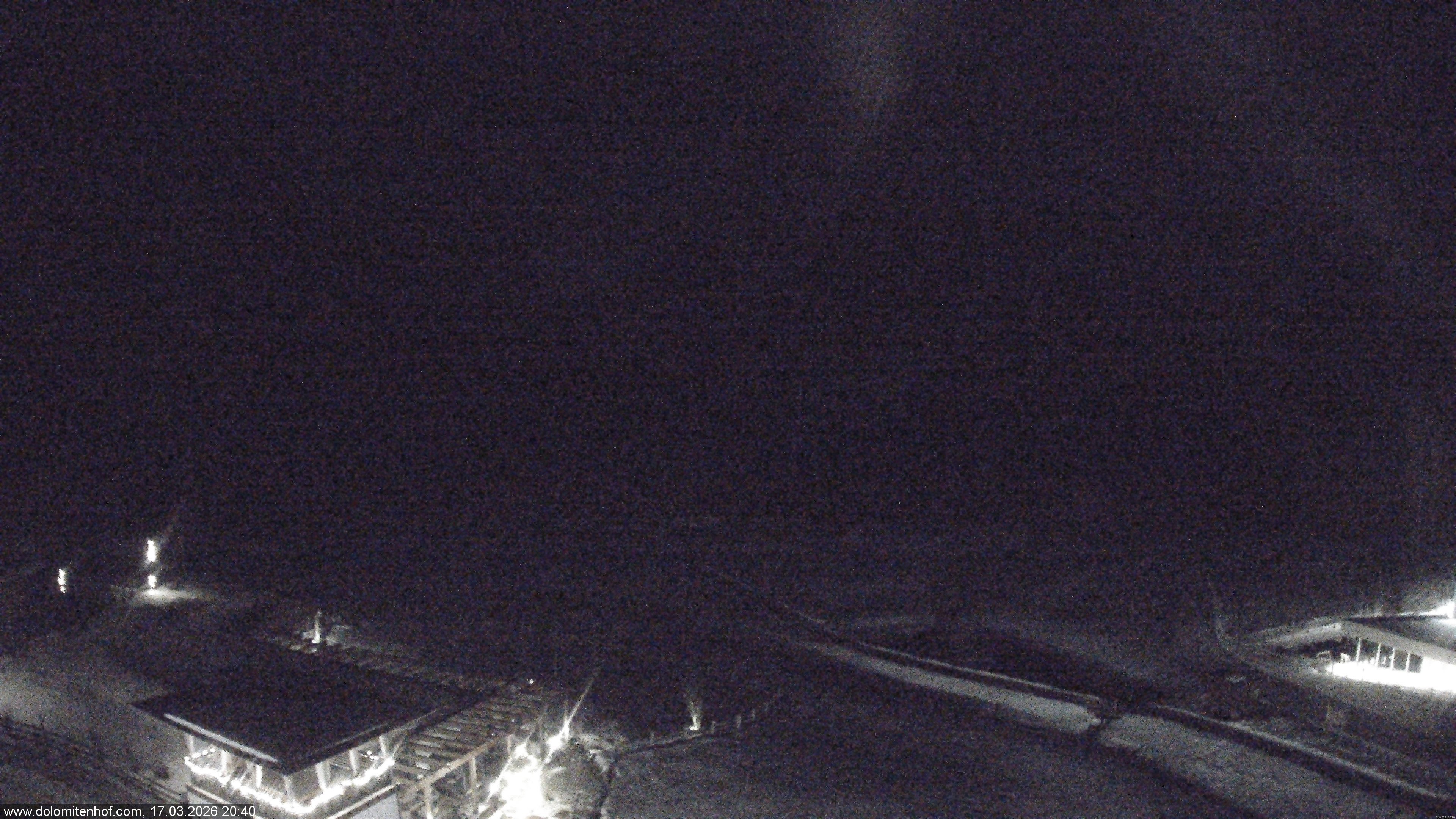 Archiv Foto Webcam Dolomitenhof - Fischleintal