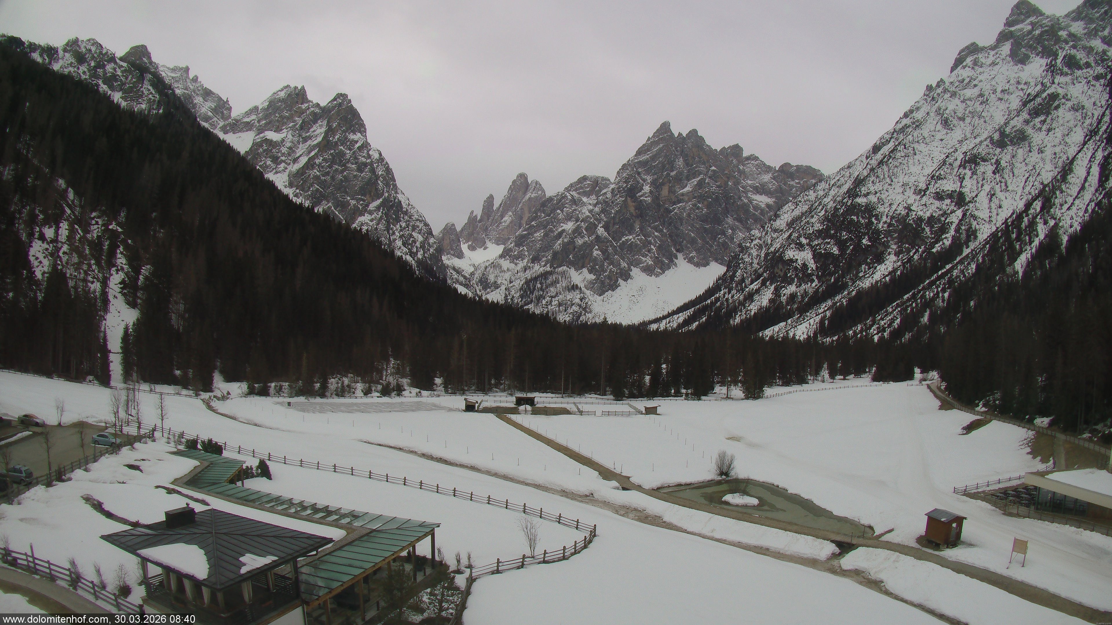 Archiv Foto Webcam Dolomitenhof - Fischleintal