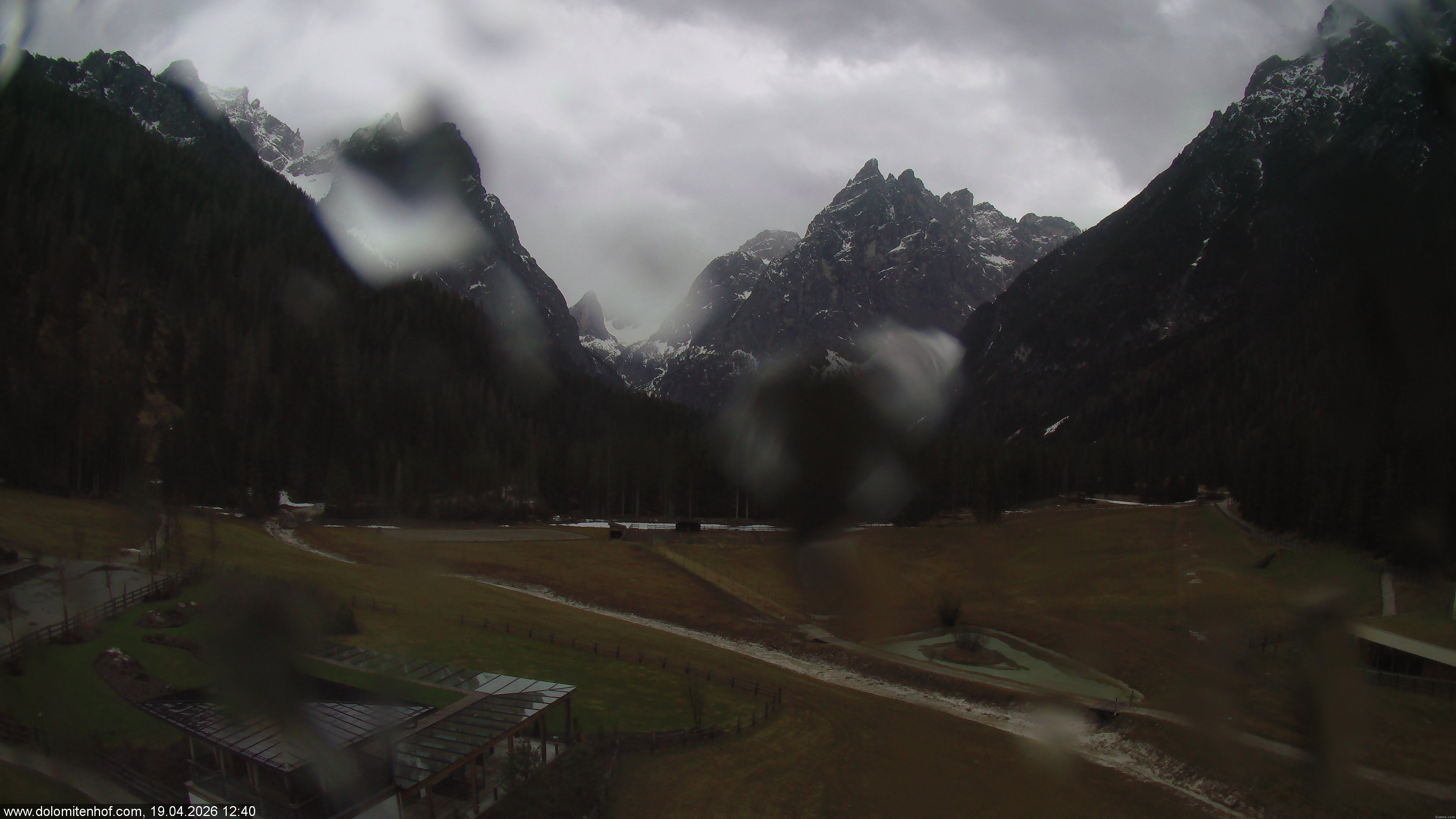 Archiv Foto Webcam Dolomitenhof - Fischleintal