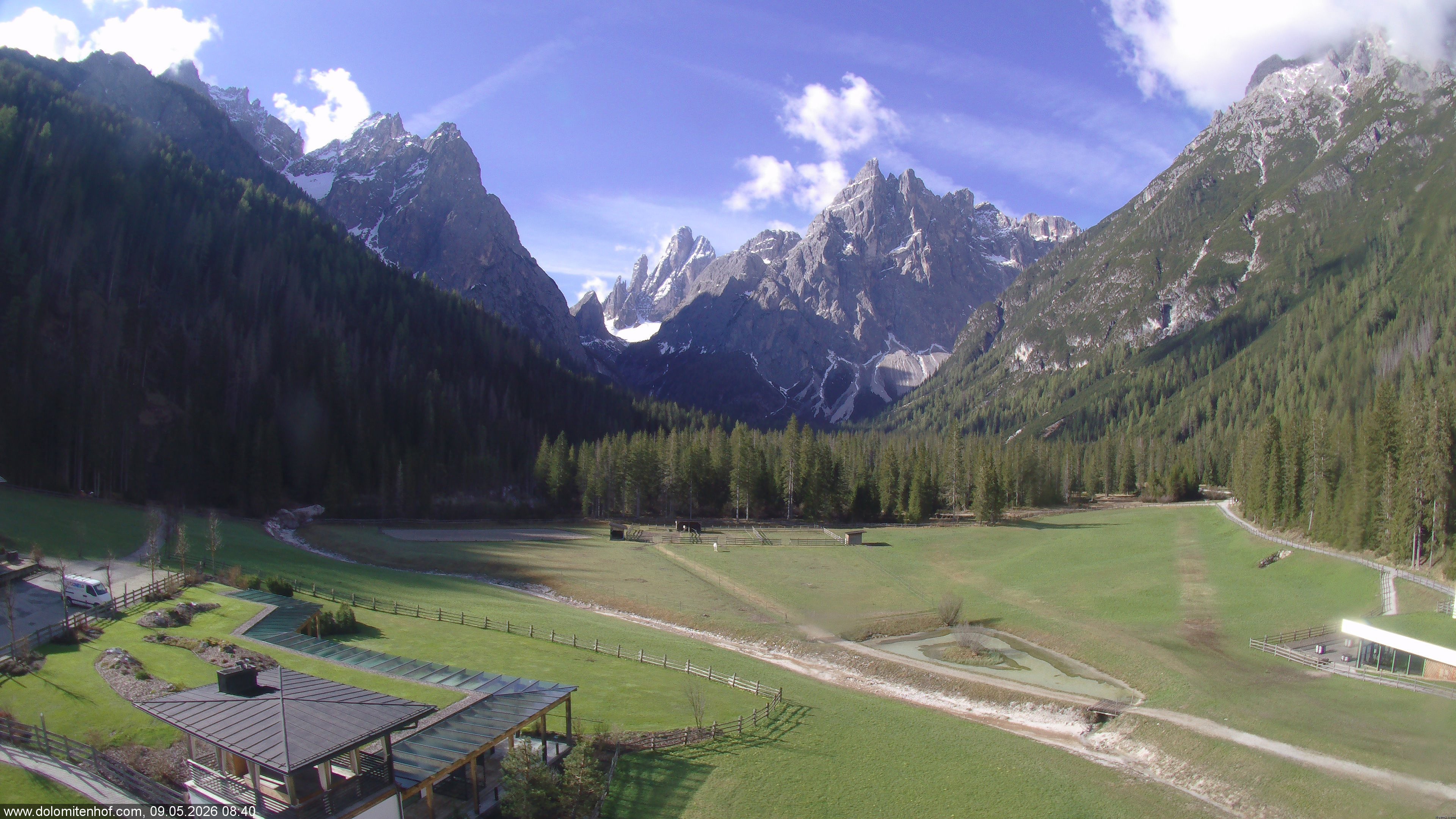 Archiv Foto Webcam Dolomitenhof - Fischleintal
