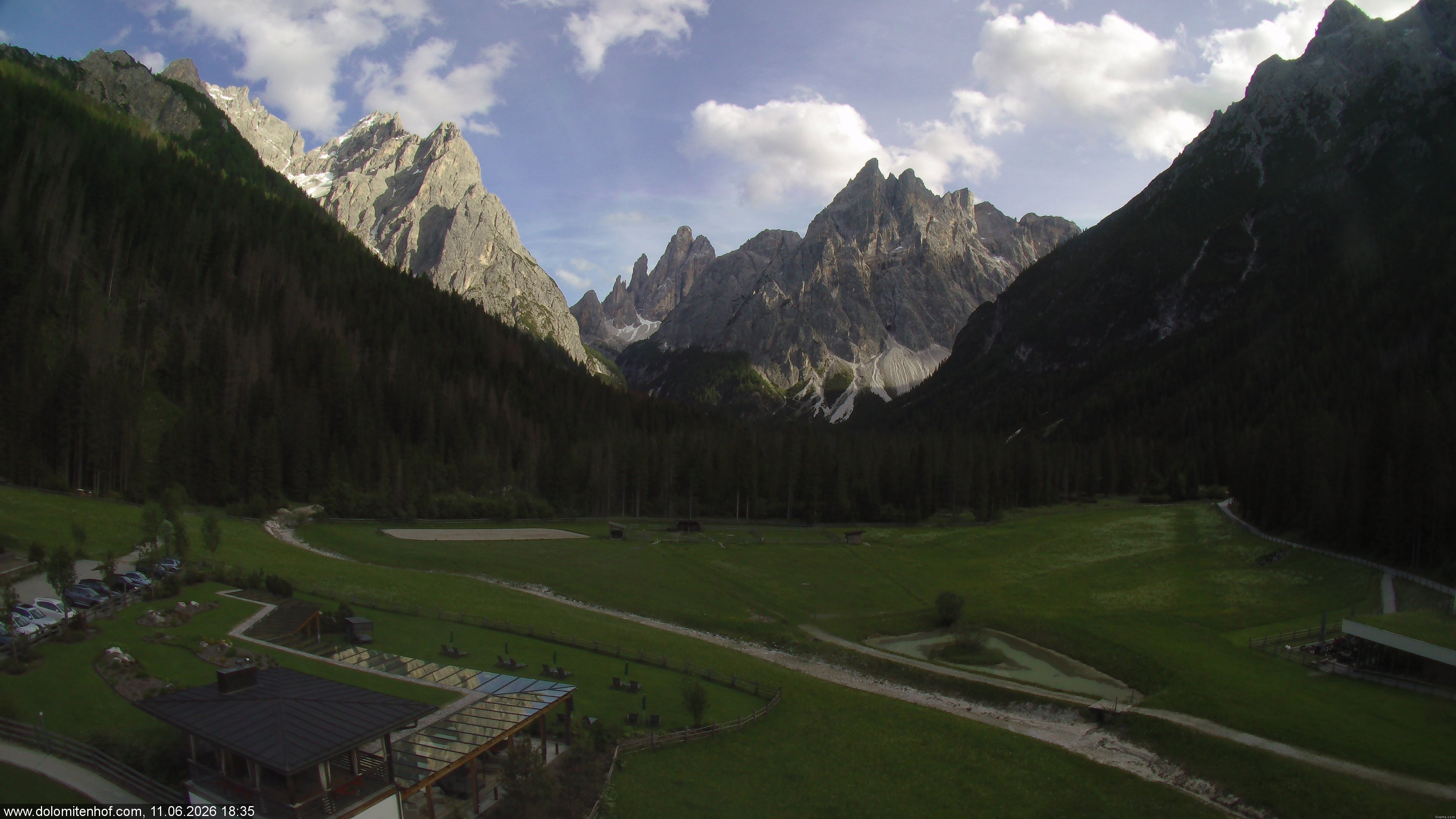 Archiv Foto Webcam Dolomitenhof - Fischleintal