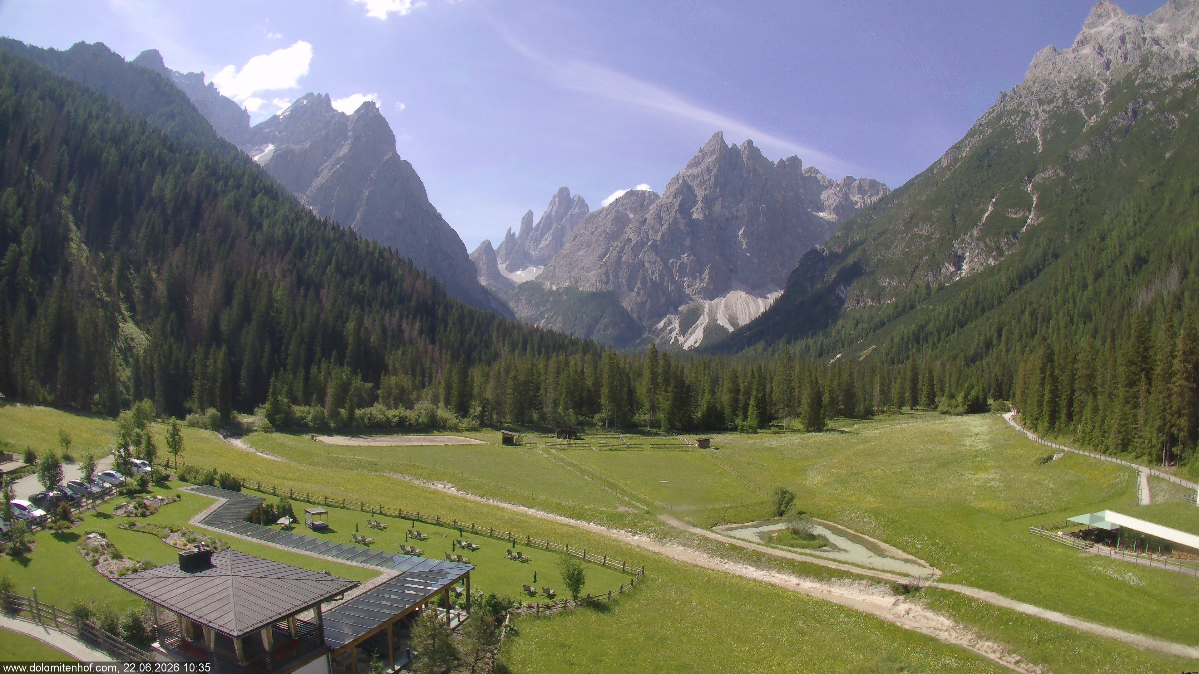 Archiv Foto Webcam Dolomitenhof - Fischleintal