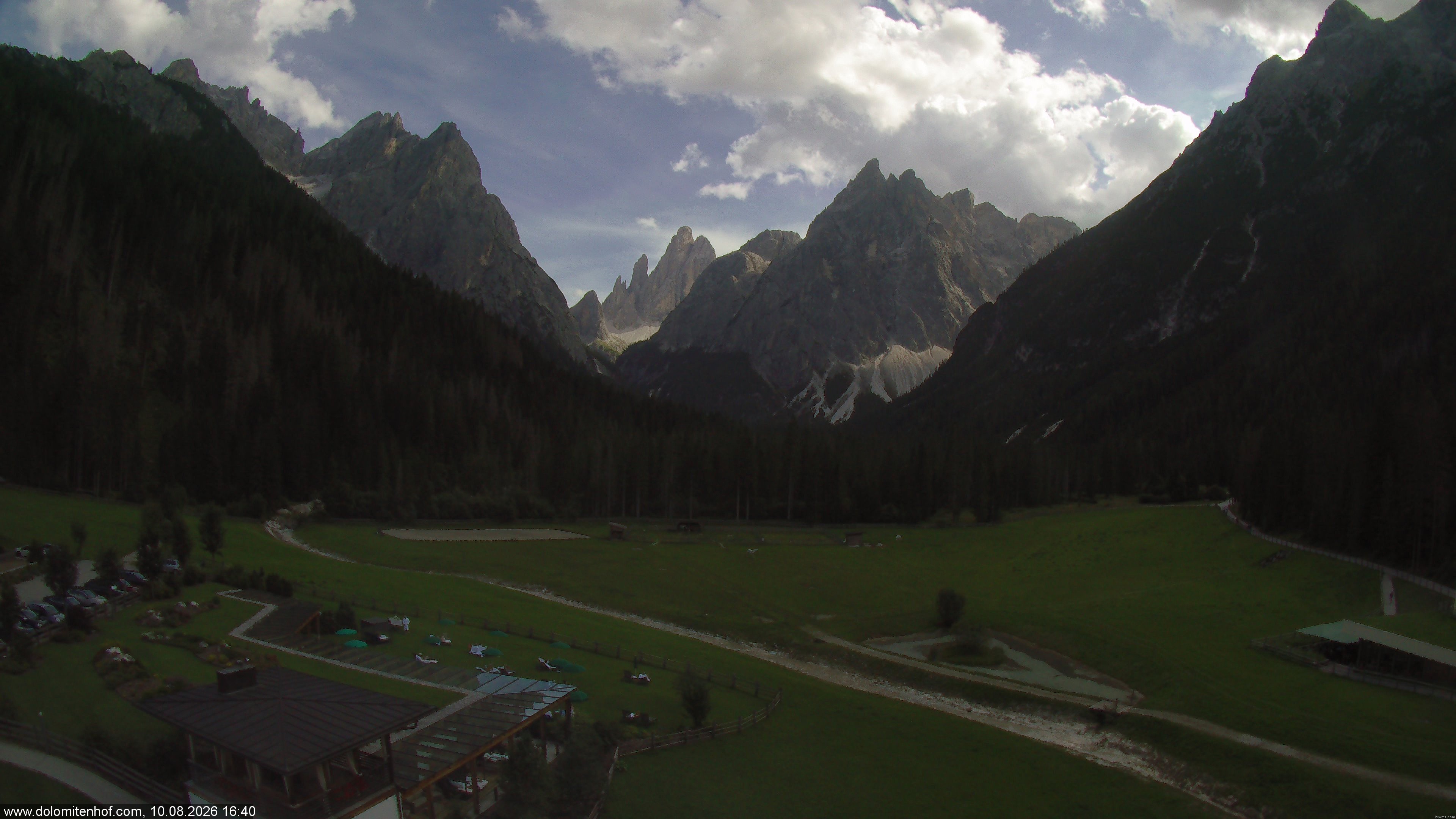 Archiv Foto Webcam Dolomitenhof - Fischleintal