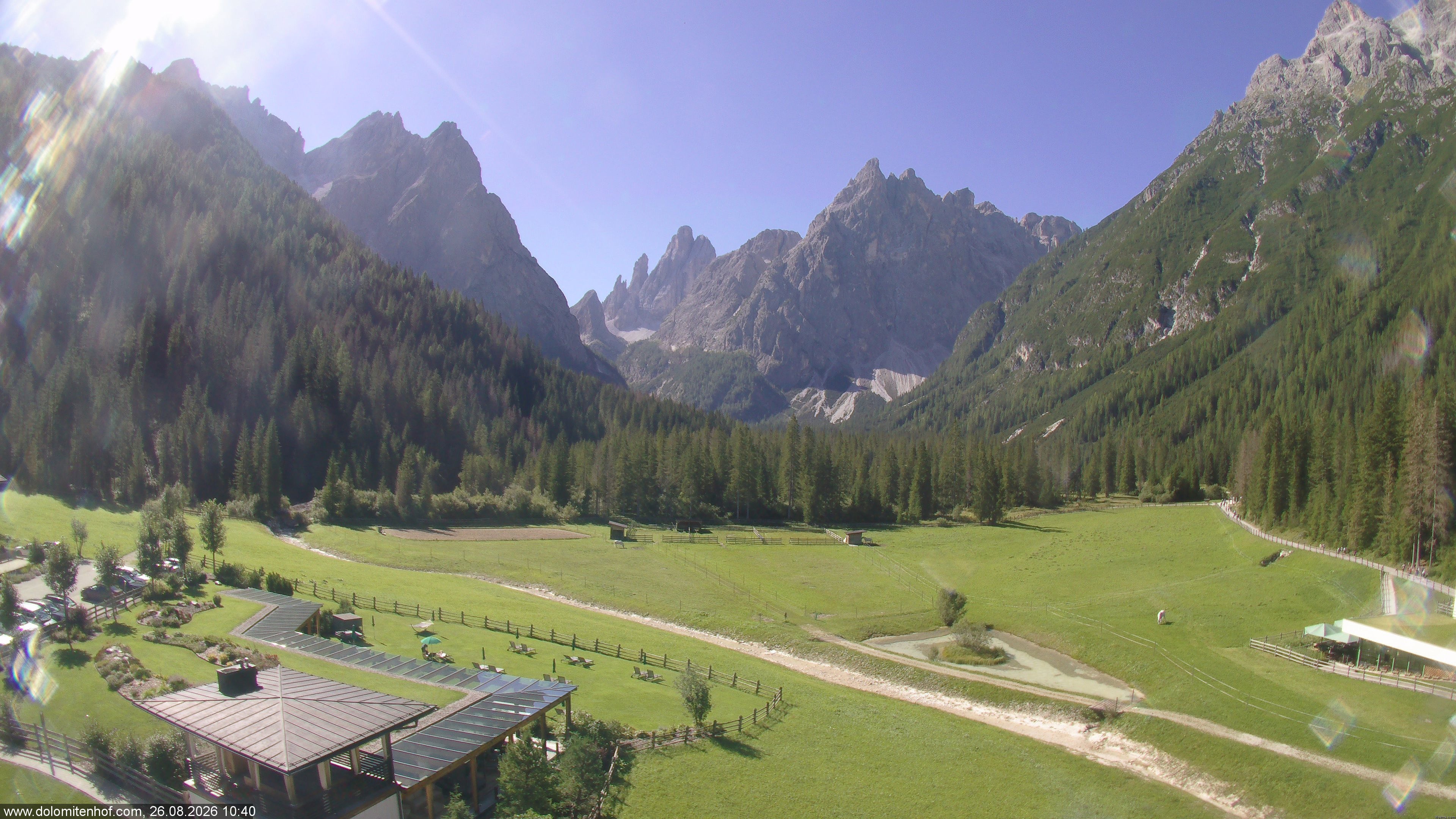 Archiv Foto Webcam Dolomitenhof - Fischleintal