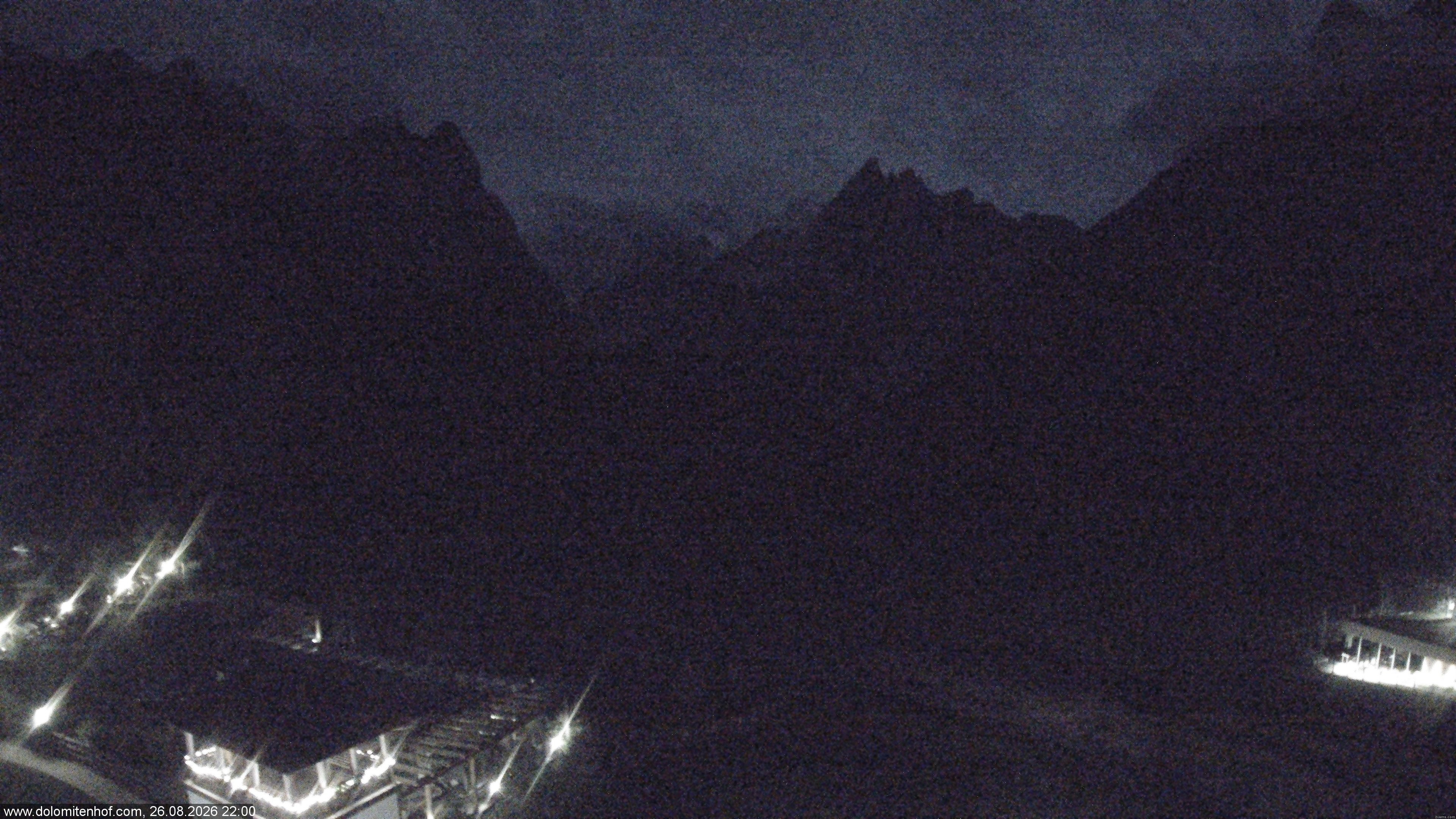 Archiv Foto Webcam Dolomitenhof - Fischleintal