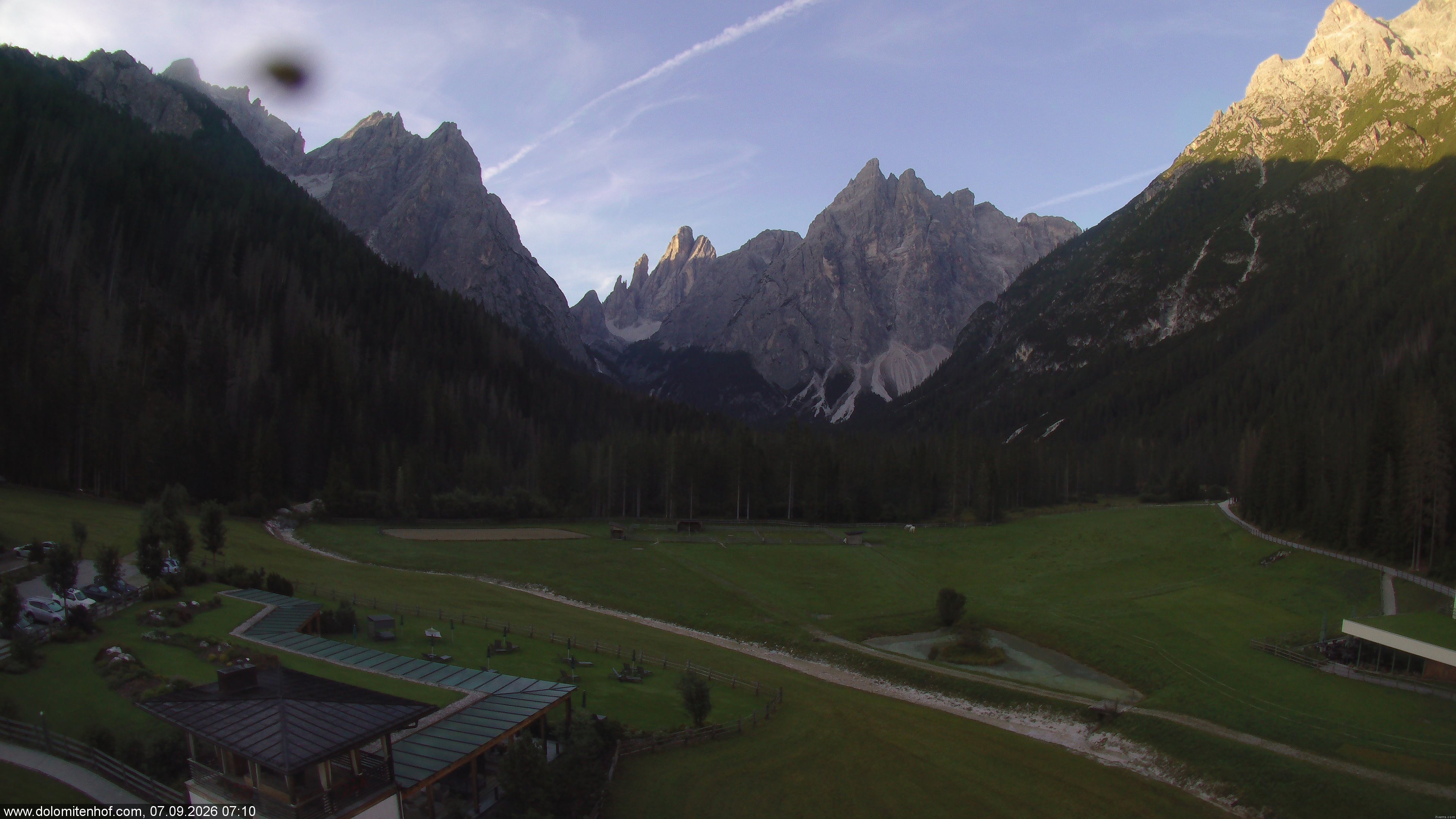 Archiv Foto Webcam Dolomitenhof - Fischleintal