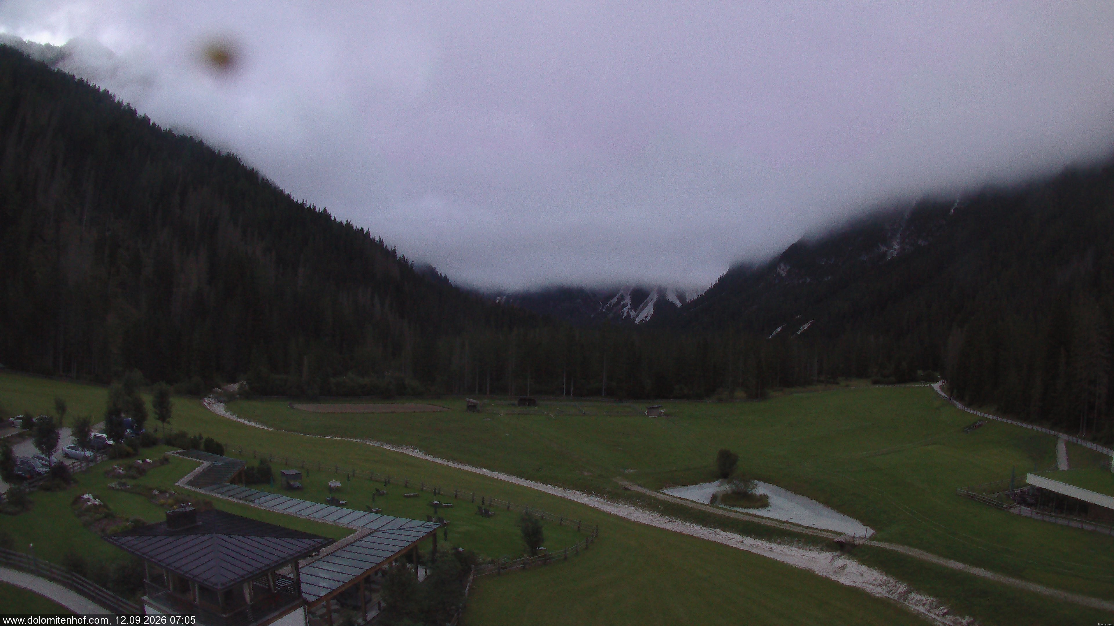 Archiv Foto Webcam Dolomitenhof - Fischleintal